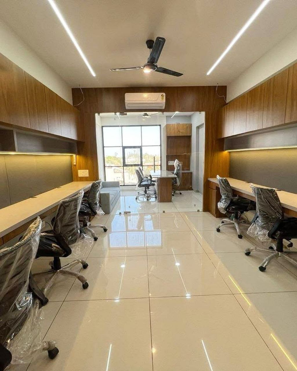 🏢 Premium Furnished Office for Rent