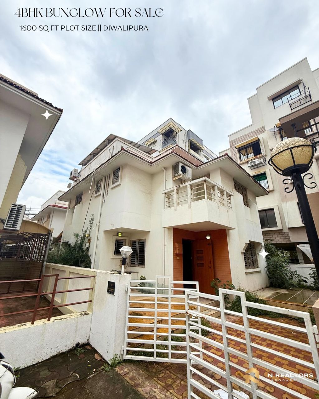 FOR SALE 🏡 | 4BHK CORNER BUNGALOW – DIWALIPURA, VADODARA