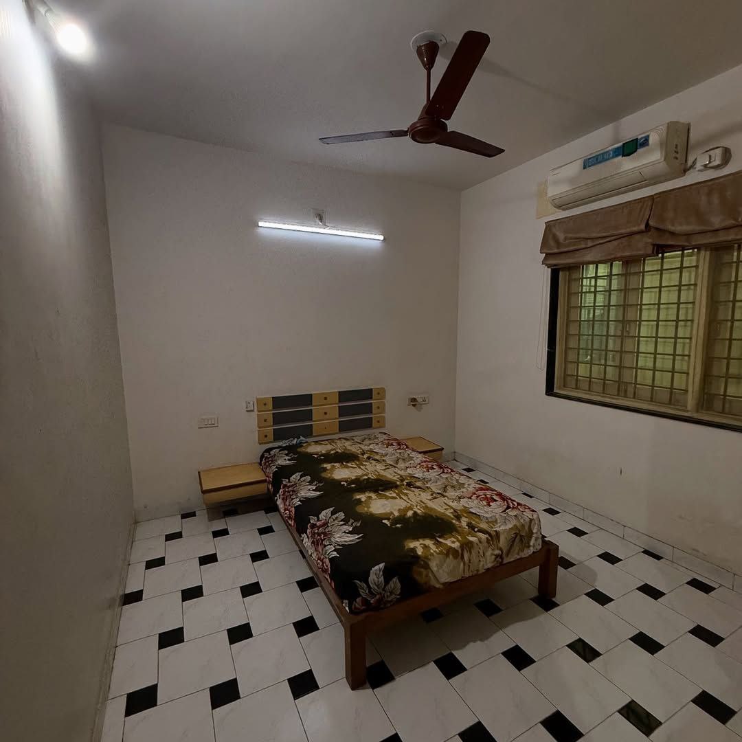 ✨3BHK Corner Bungalow for Sale✨ 📍 Near Baisil School, Tandalja