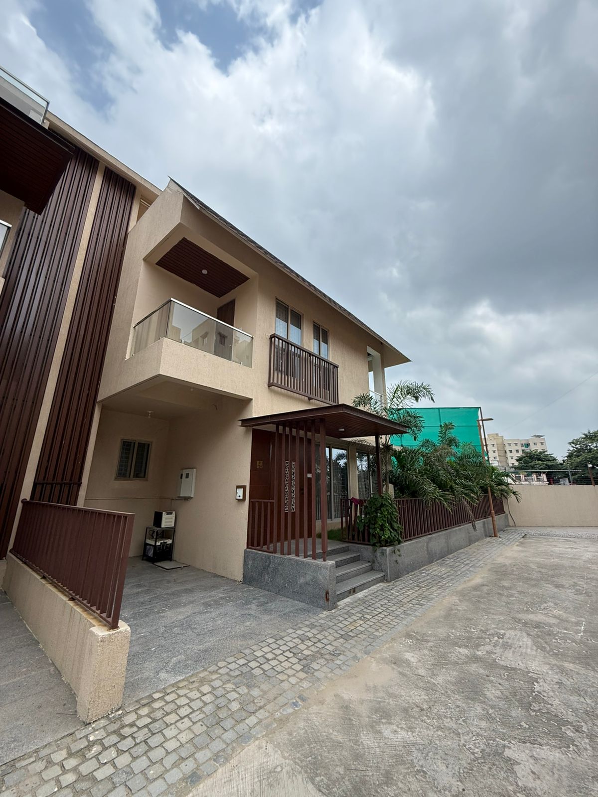 4BHK Corner Luxury Bungalow for Rent ✨