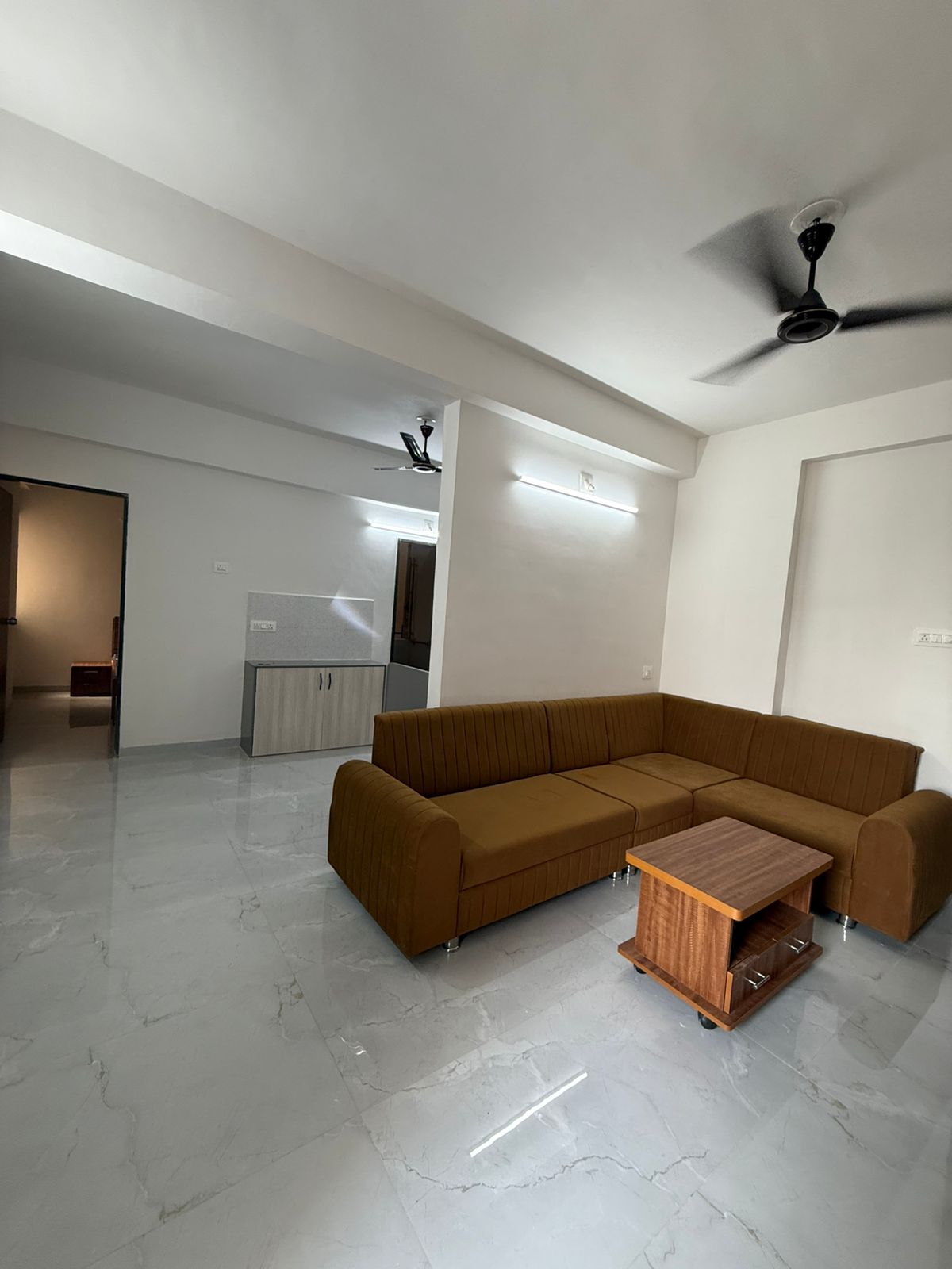 🏡 3BHK Furnished Flat for Rent – Ready to Move!