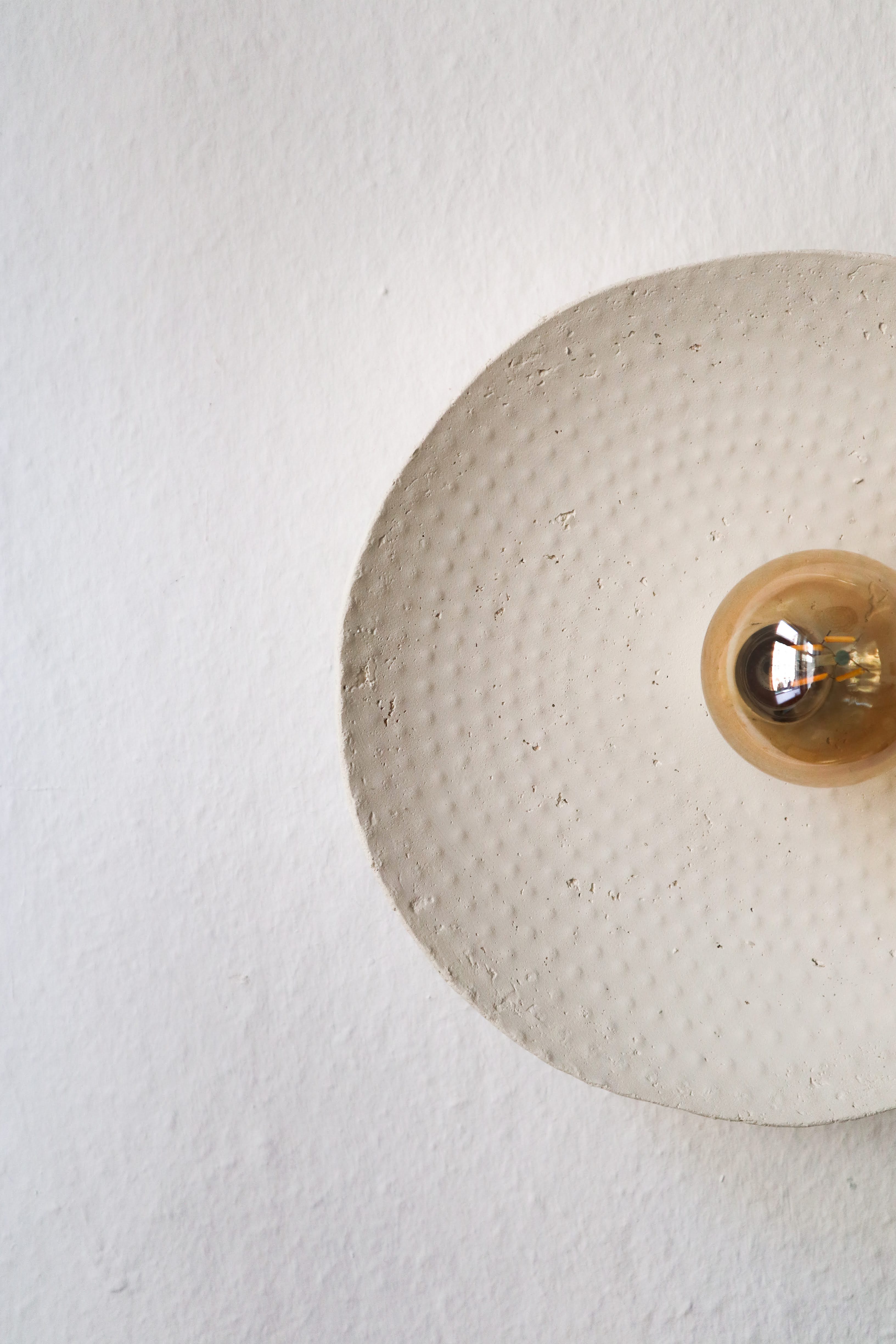 Komo SunEffect Wall Fixture | Wabi Sabi Centered Sconce 
