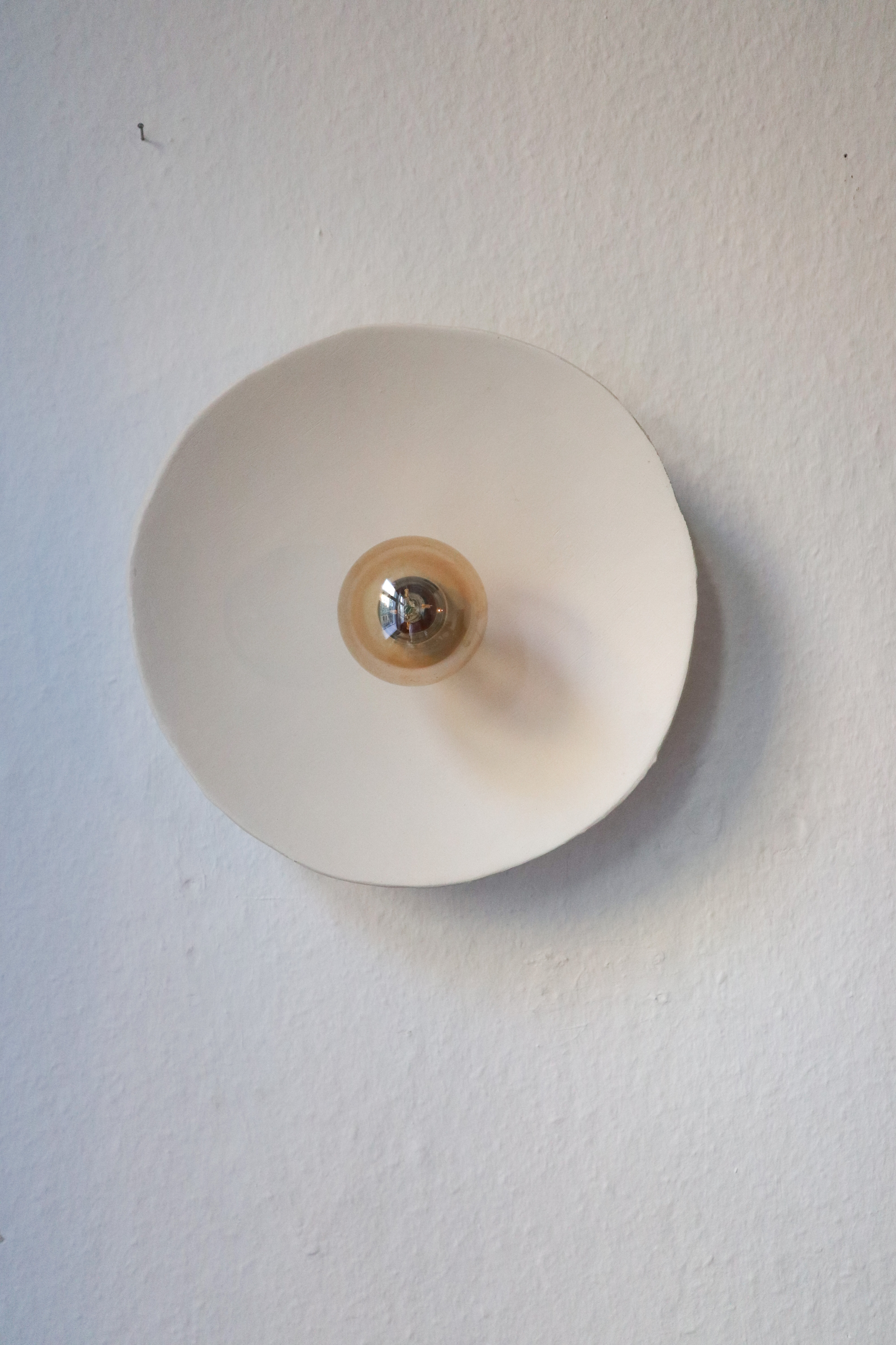 Komo Smooth Wall Fixture | Wabi Sabi Centered Sconce