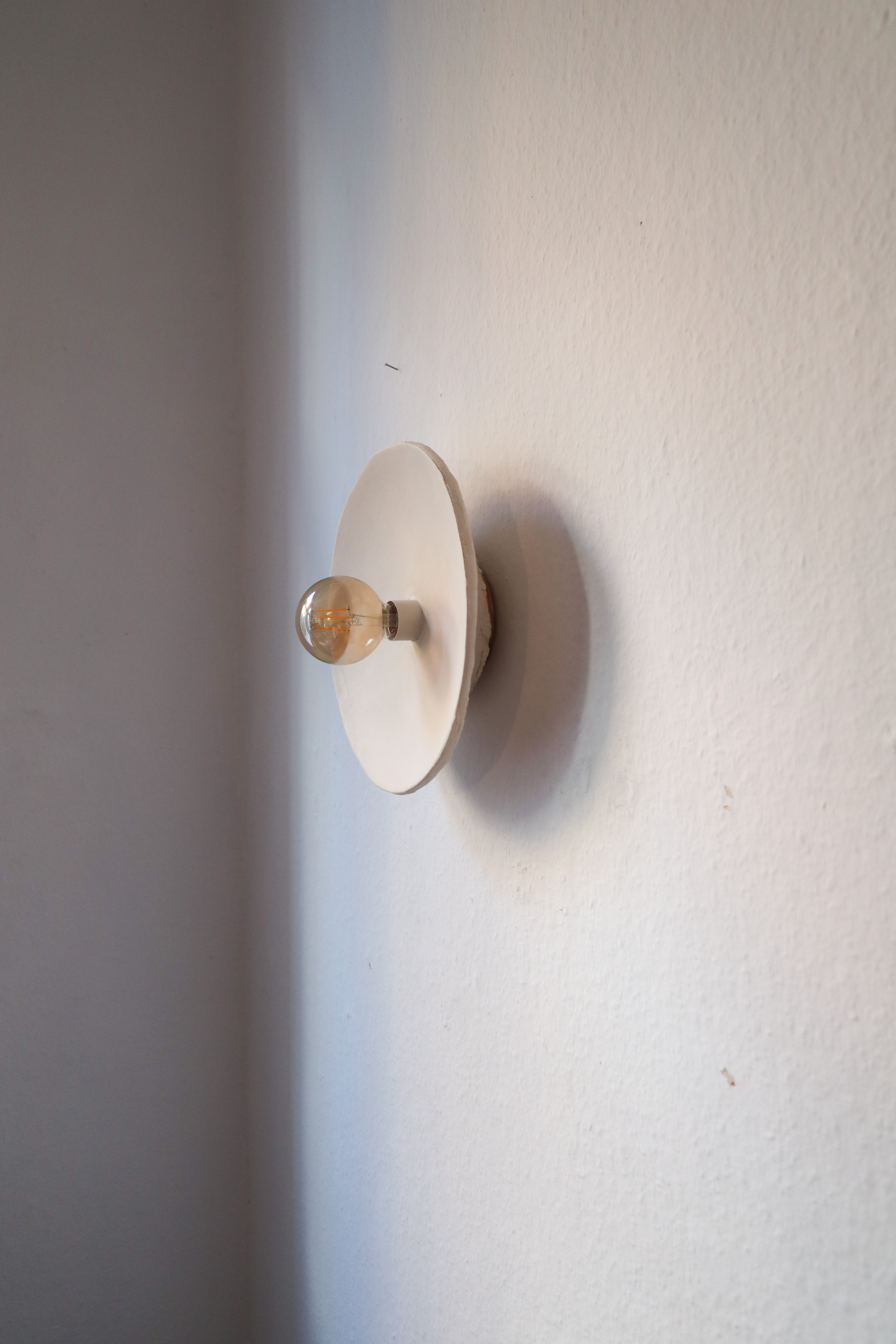 Komo Smooth Wall Fixture | Wabi Sabi Centered Sconce