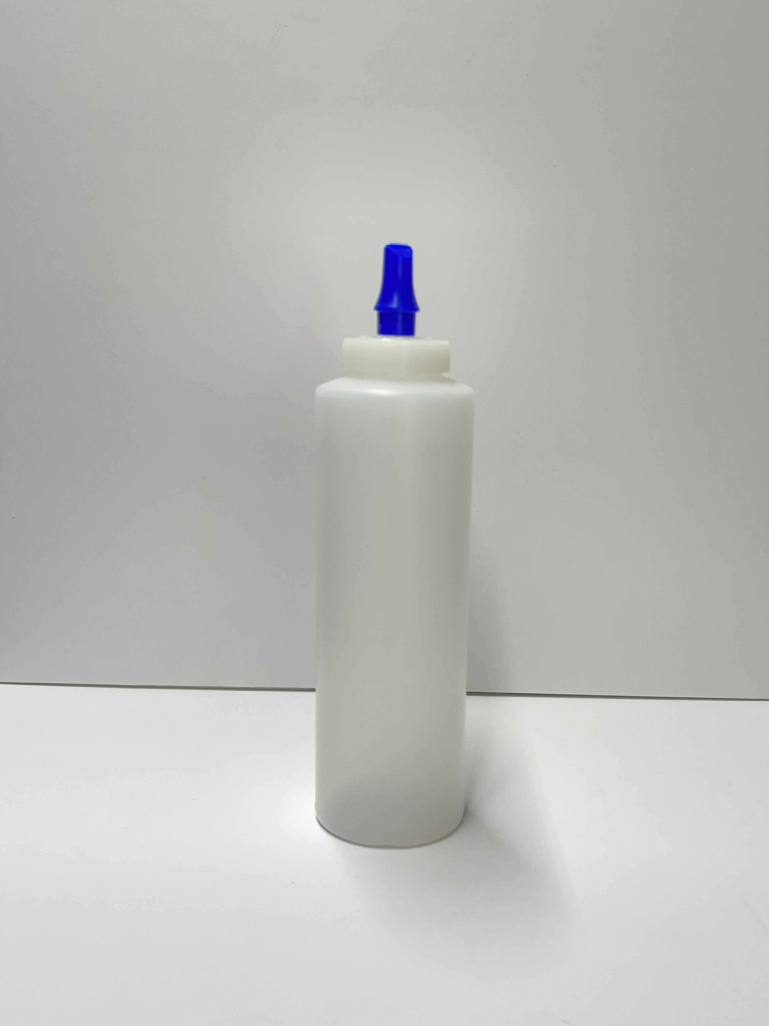 Plastic squeeze bottle