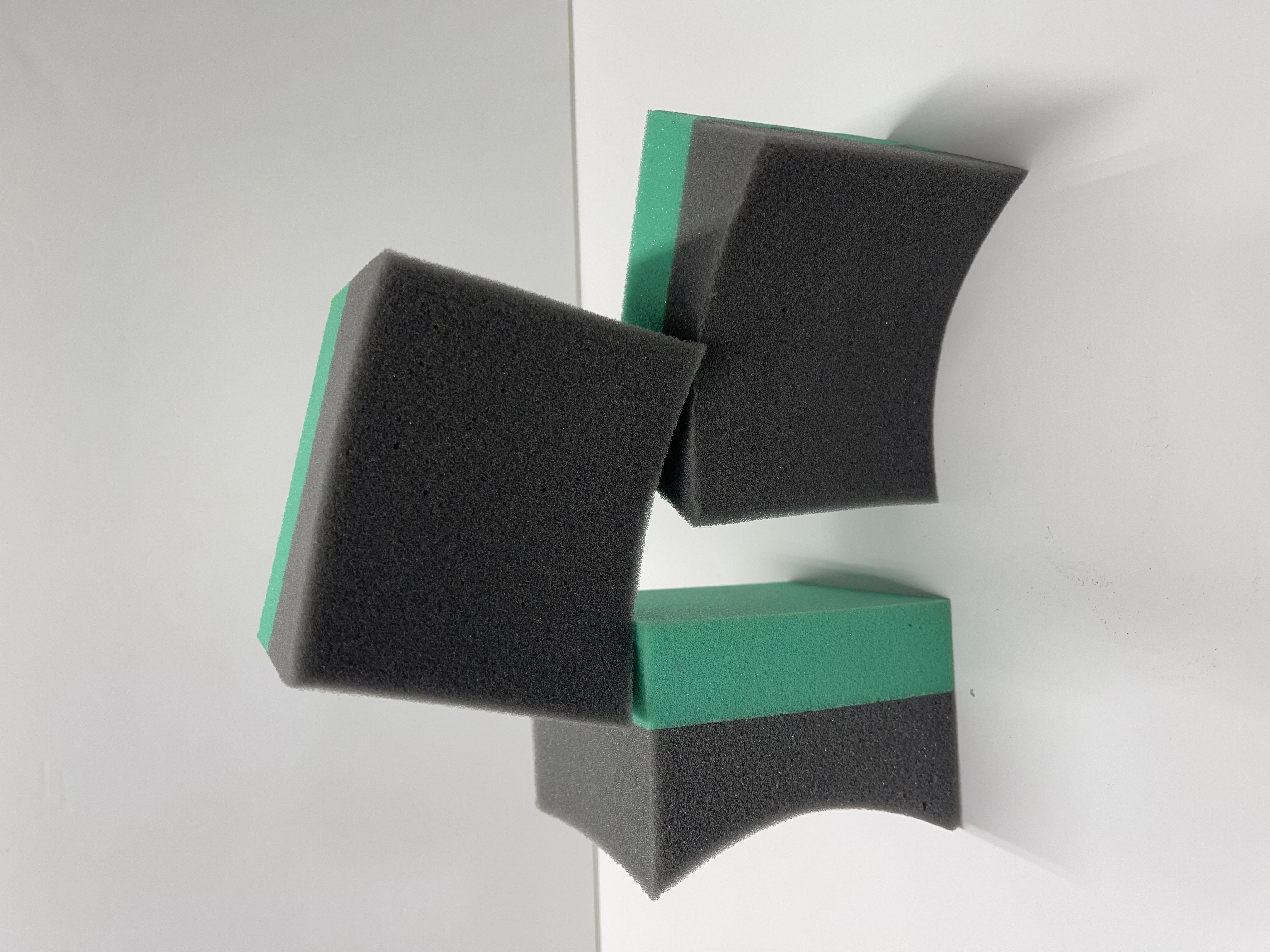 Tire shine applicator sponge