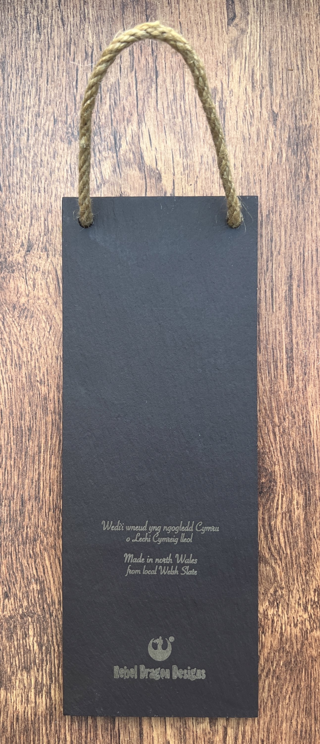 Llwy Caru ar Llechi Gymreig | Love spoon engraved on Welsh Slate