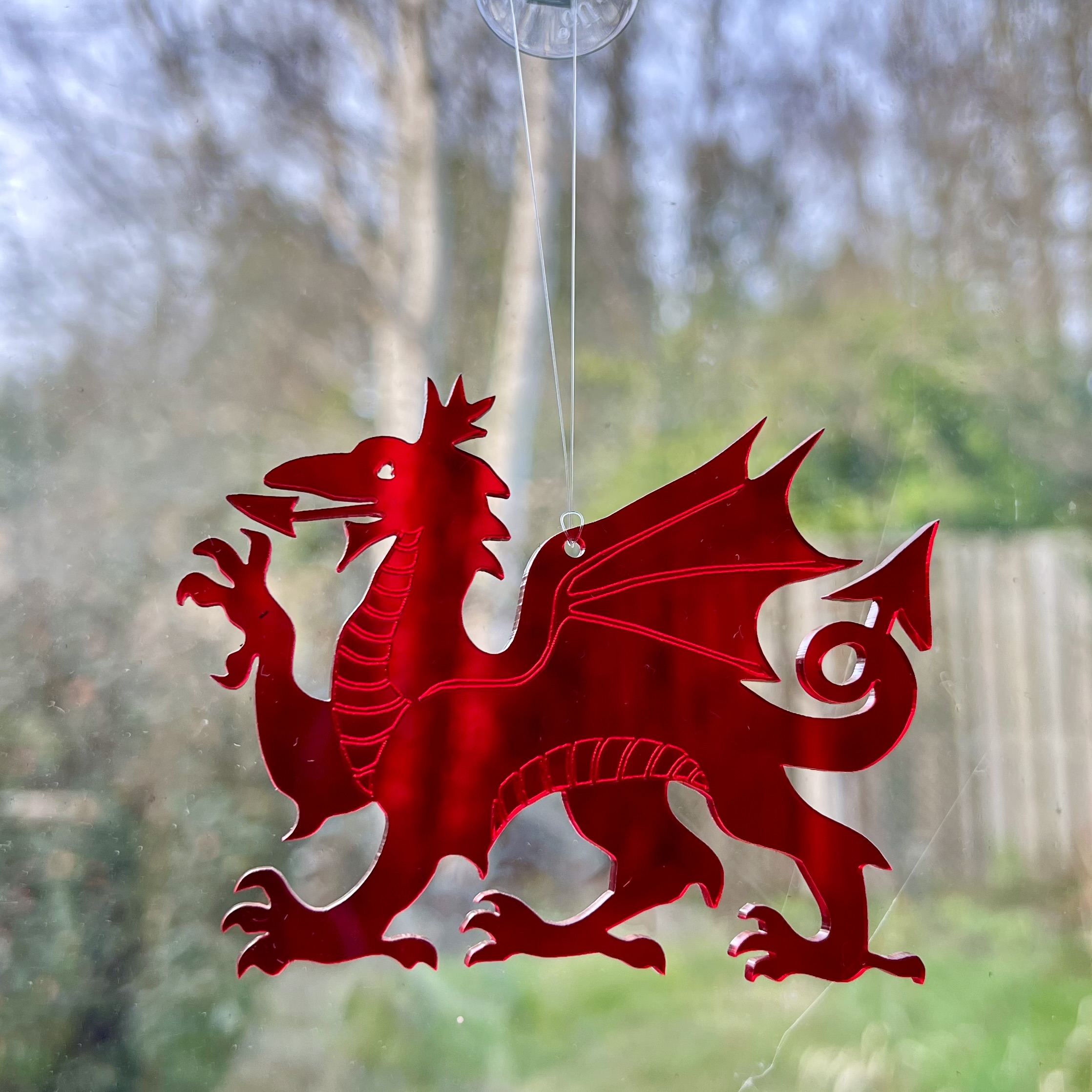 Decorative Welsh Dragon in Acrylic | Addurn Draig Cymreig Acrylic