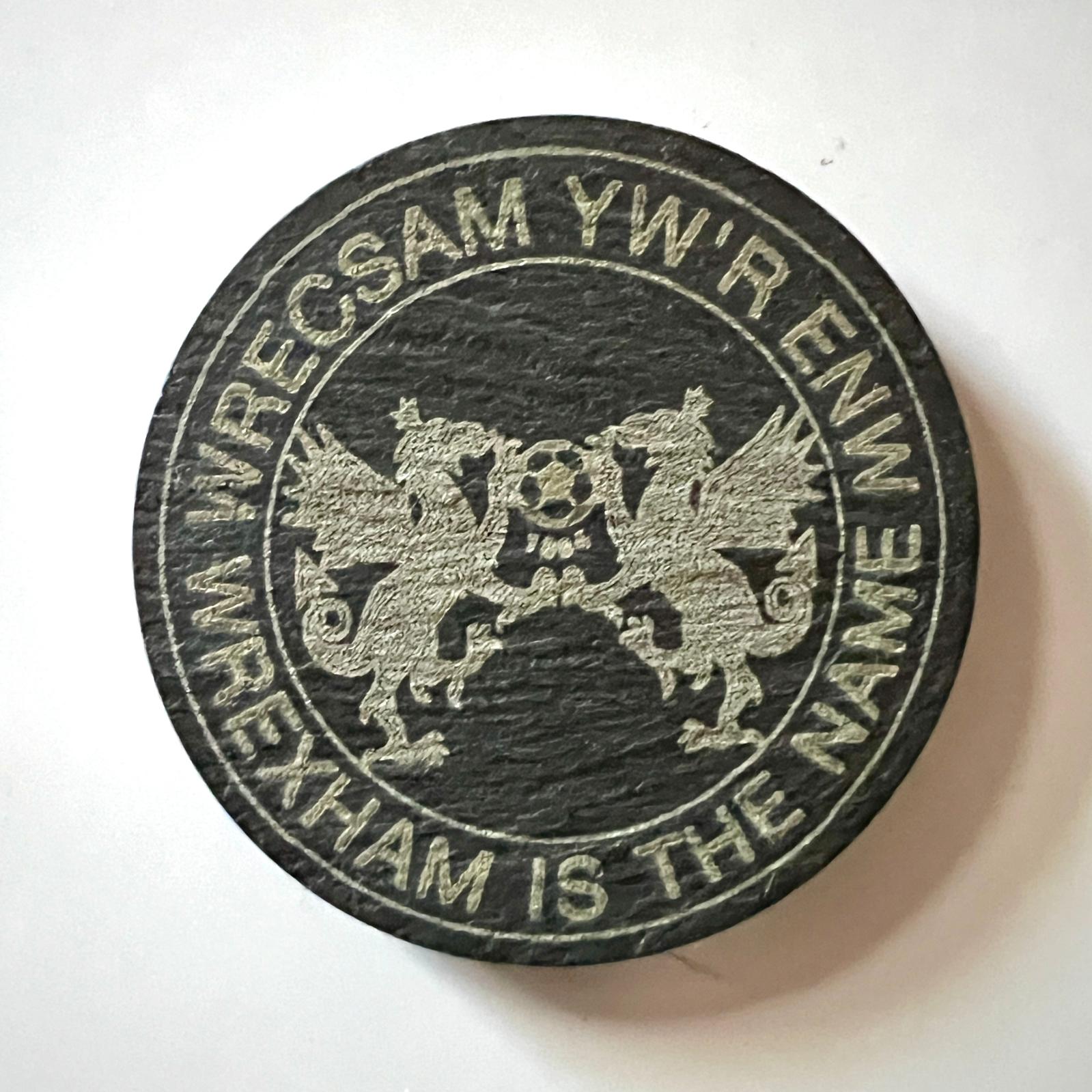 Magnet Oergell 'Wrecsam yw’r Enw' Llechi | Slate 'Wrexham is the Name' Fridge Magnet