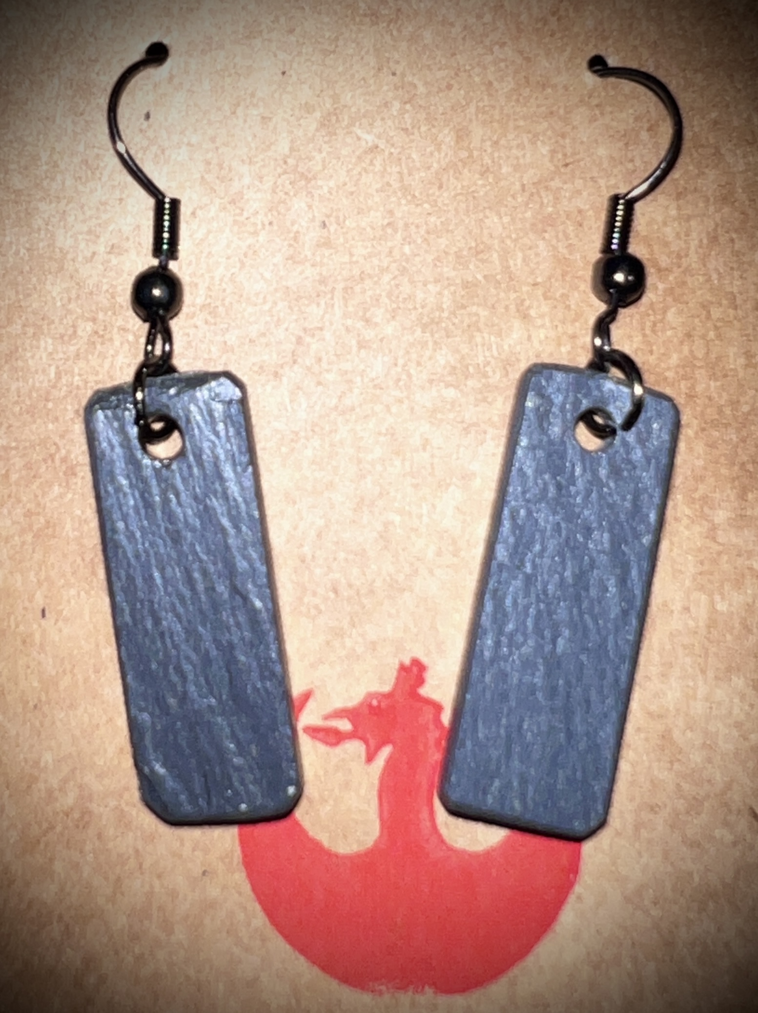 Neclis a Clustdlysau Llechi Cymru Siap Hirgrwn | Oblong-shaped Welsh Slate Necklace and Earrings