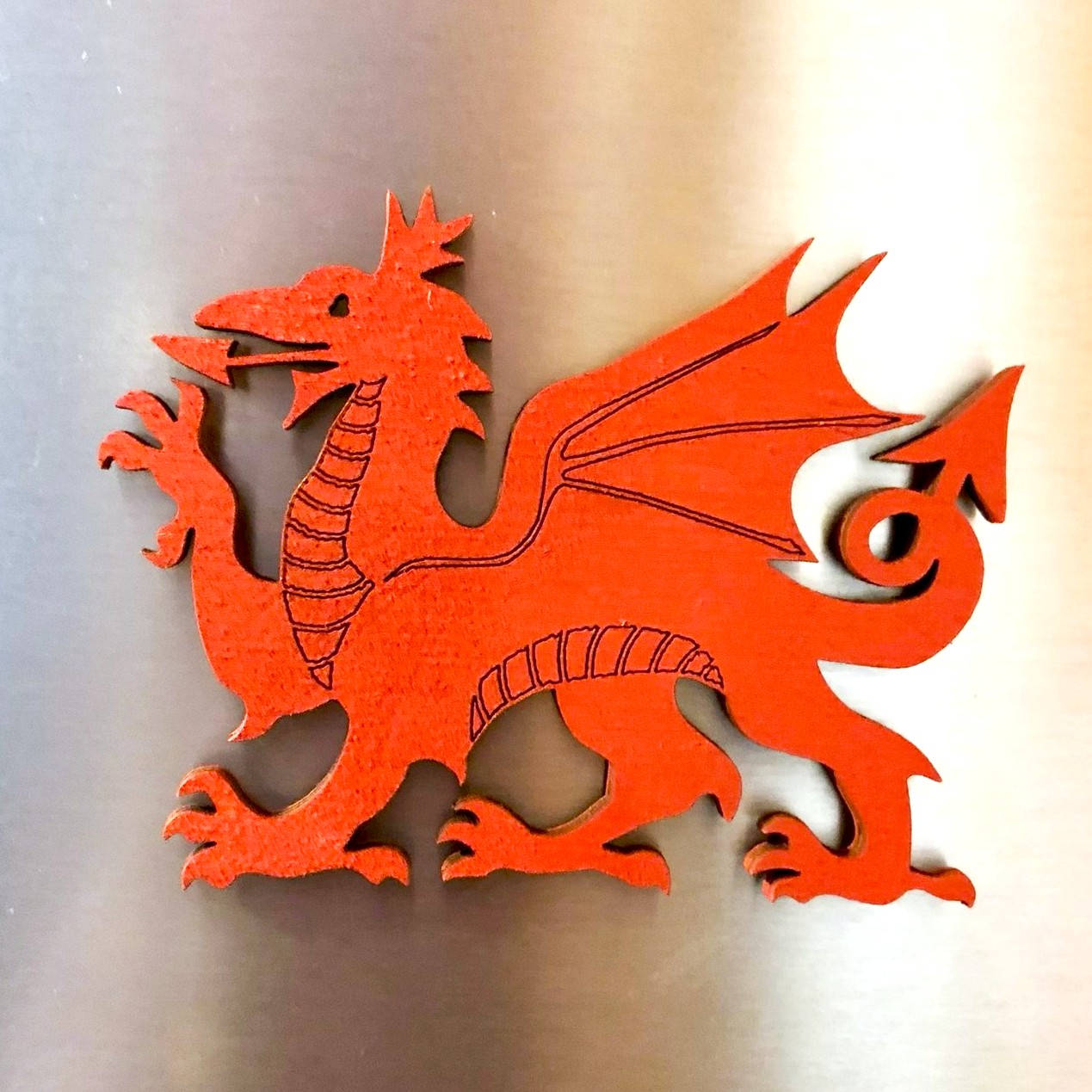 Magnet Oergell y Ddraig | Dragon Fridge Magnet
