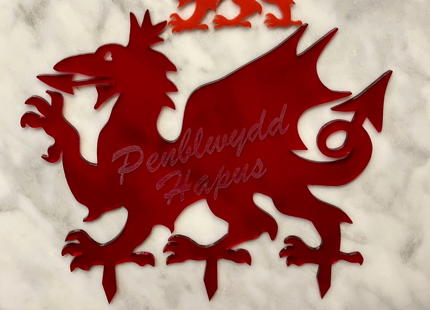 Dragon Cake Topper/ Flower Arrangement Decoration | Addurno Draig gyfer Cacen/ Trefniant Blodiau