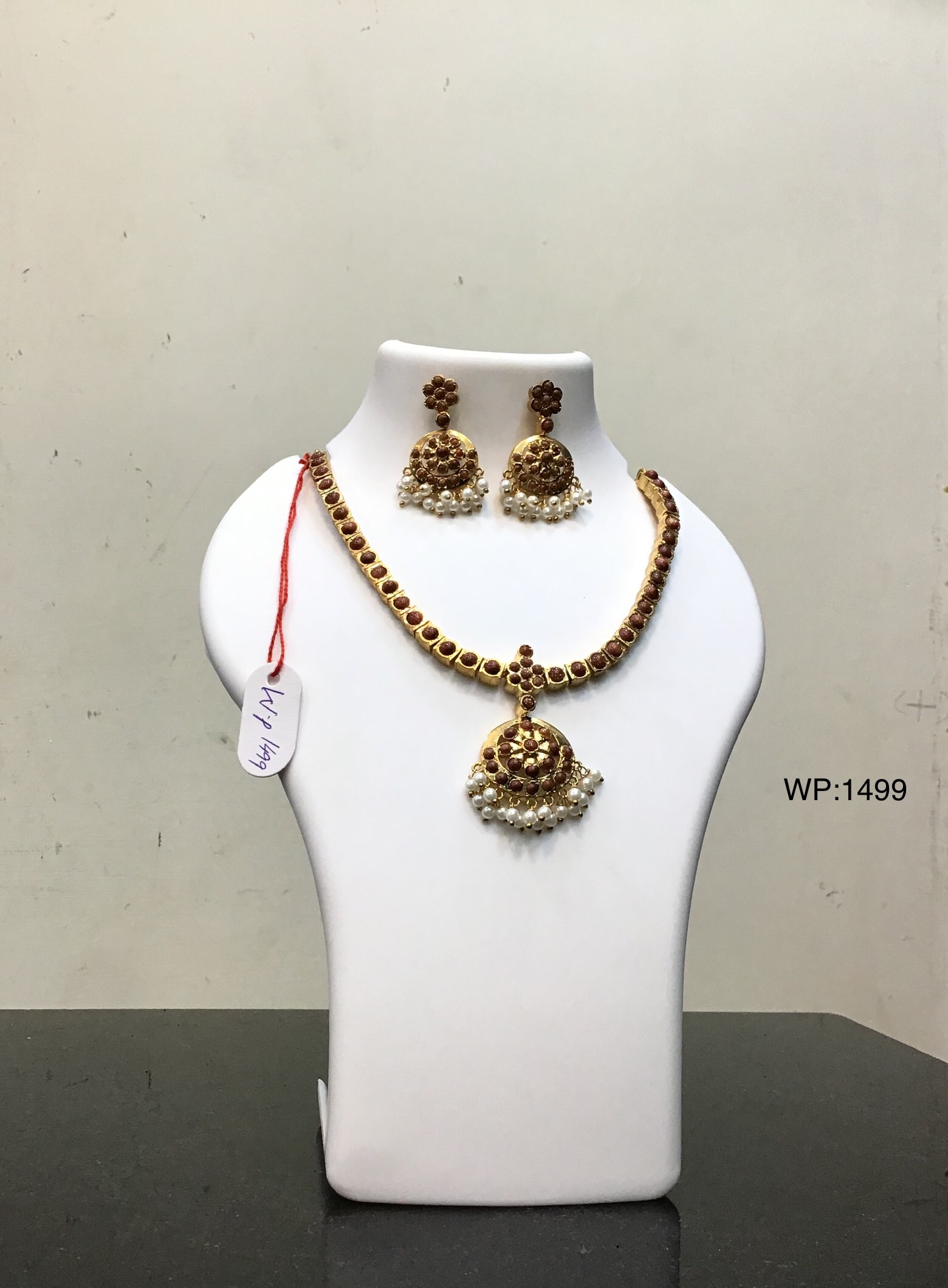  Traditional Temple Jewellery Attigai 