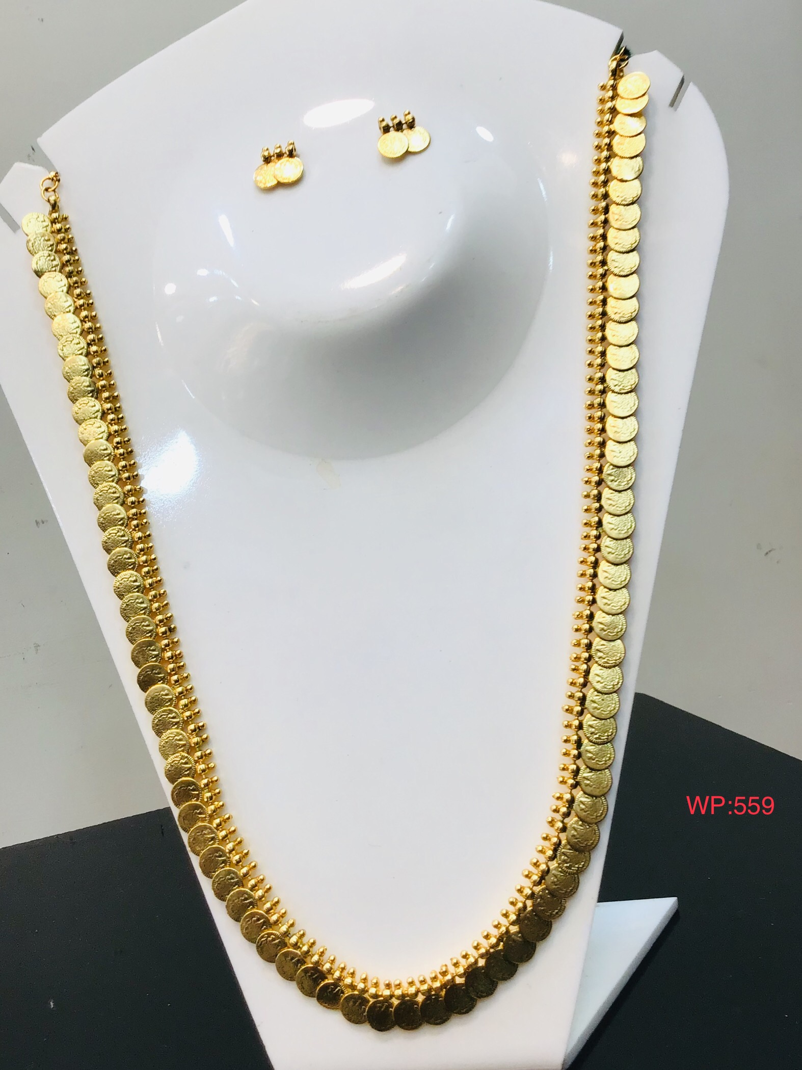 Traditional Gold Coin Necklace with Earrings