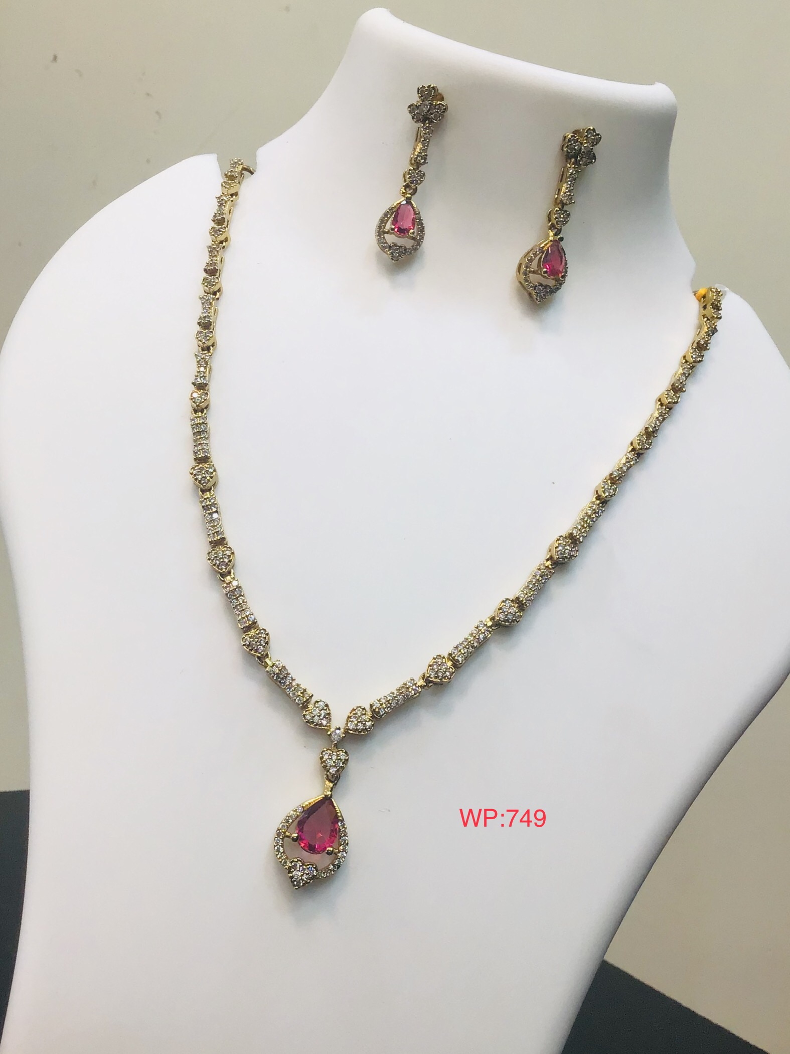 Elegant Ruby Red Stone Necklace with Earrings 