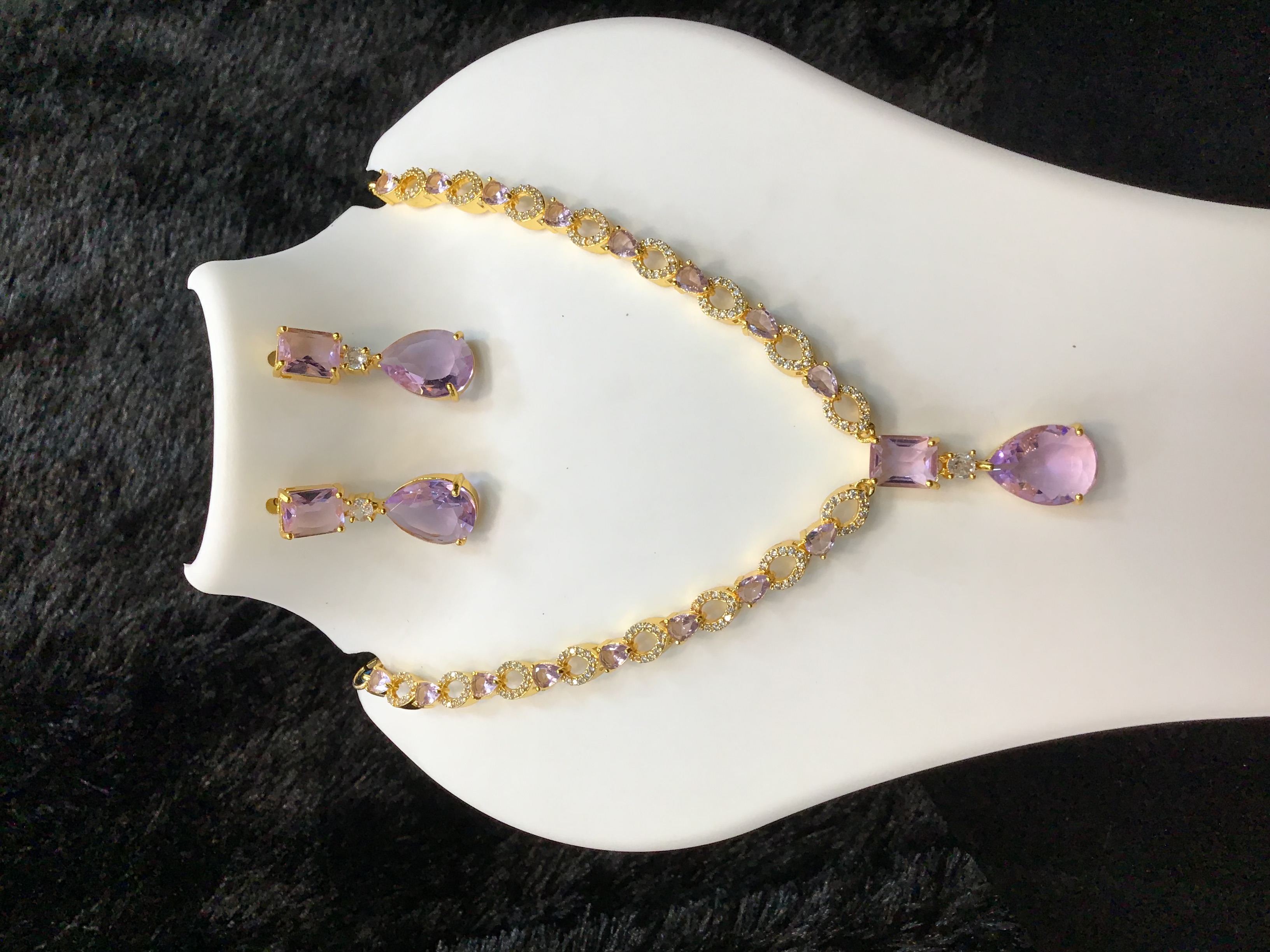 Classic White Stone Necklace Set