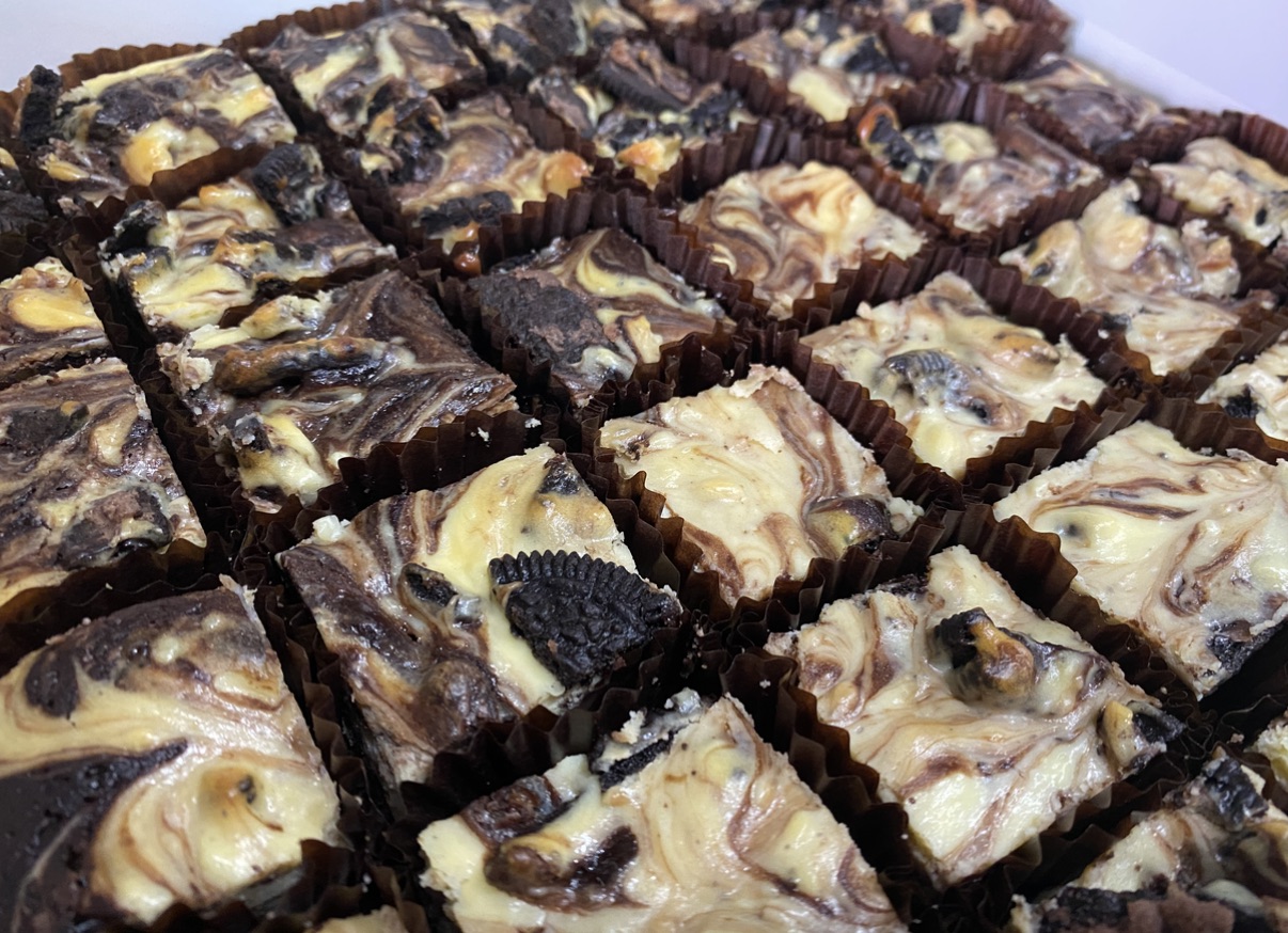 Oreo Cheesecake Brownies