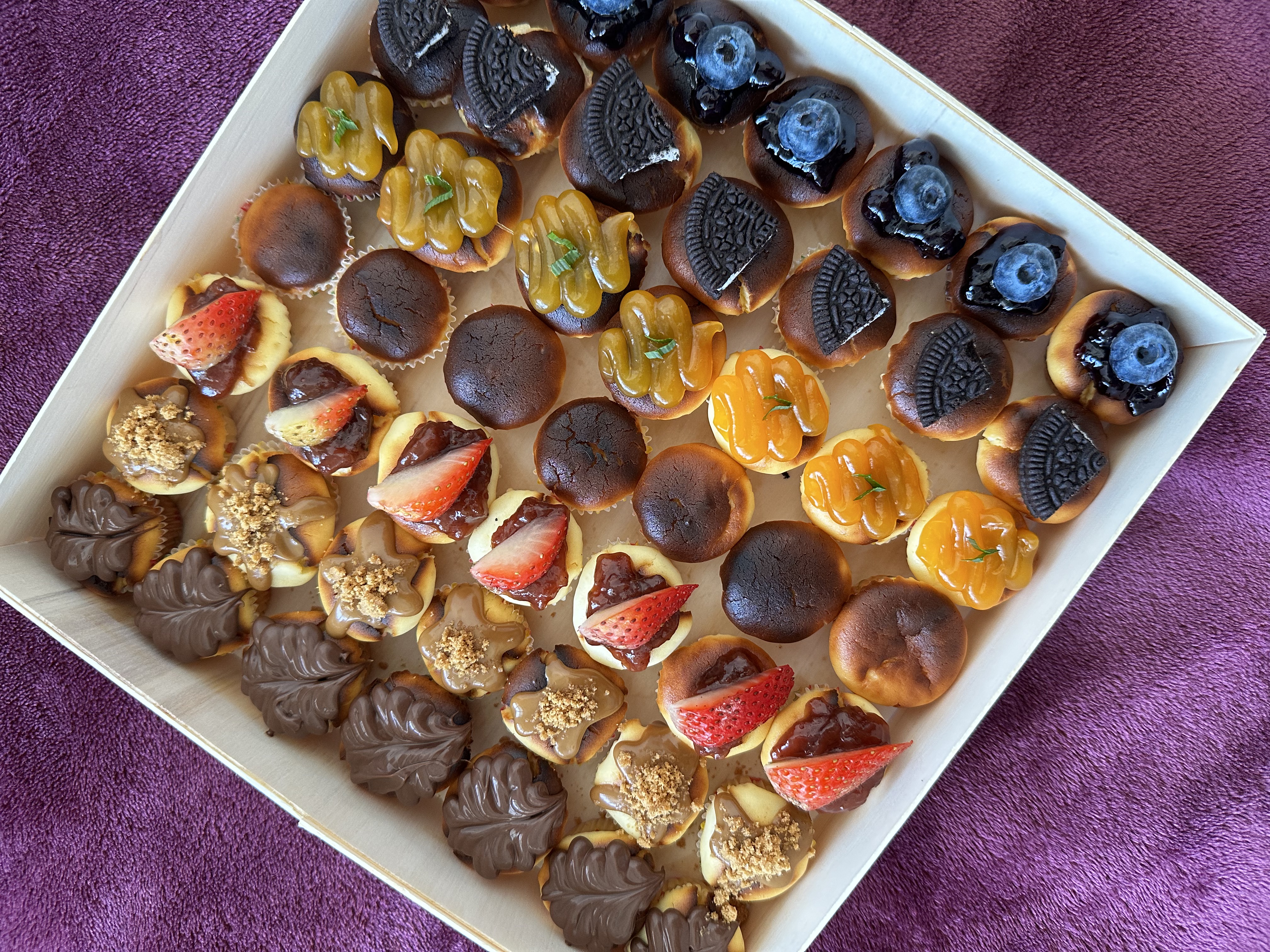 Mini Basque Cheesecake