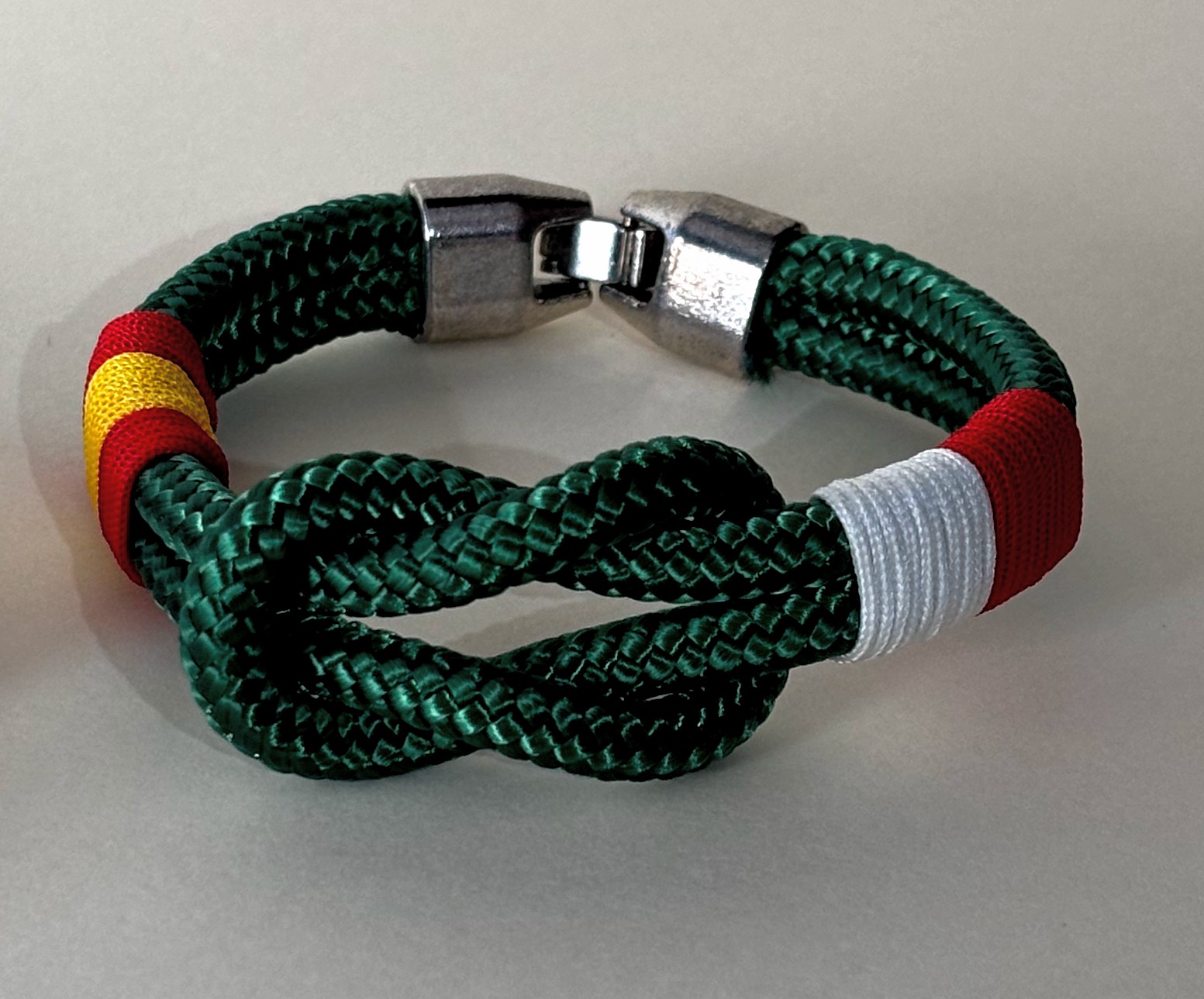 Pulsera náutica de cuerda