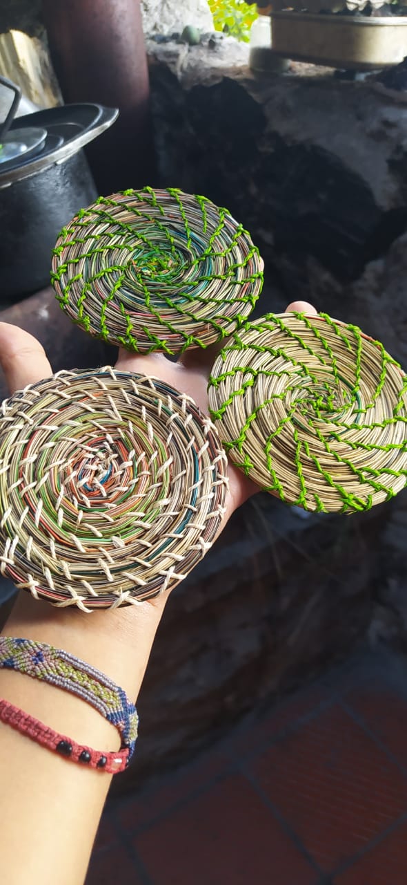 Posavasos Artesanales de Paja Blanca
