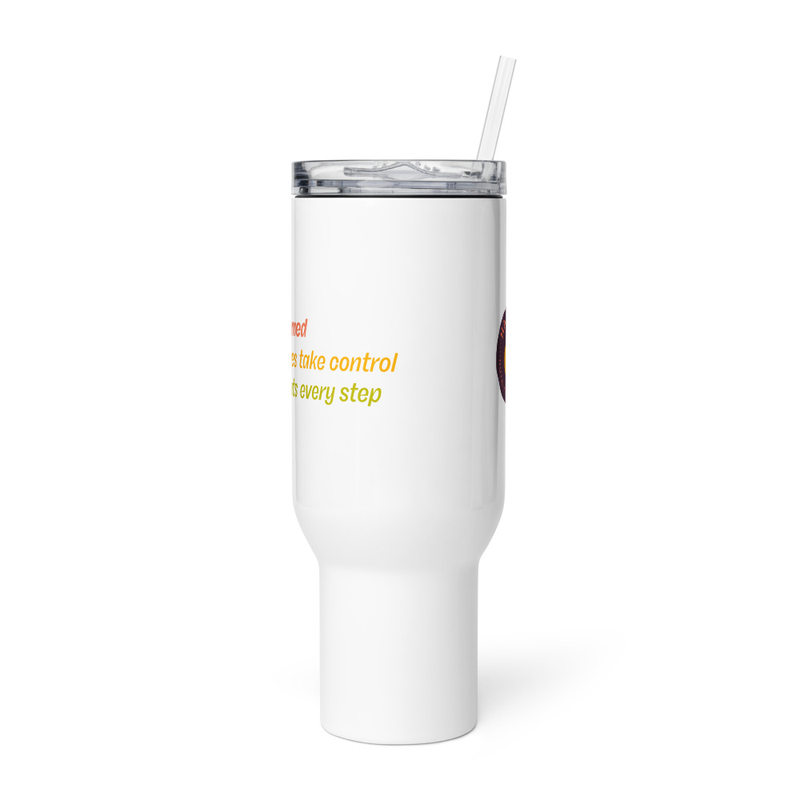 Travel mug with a handle