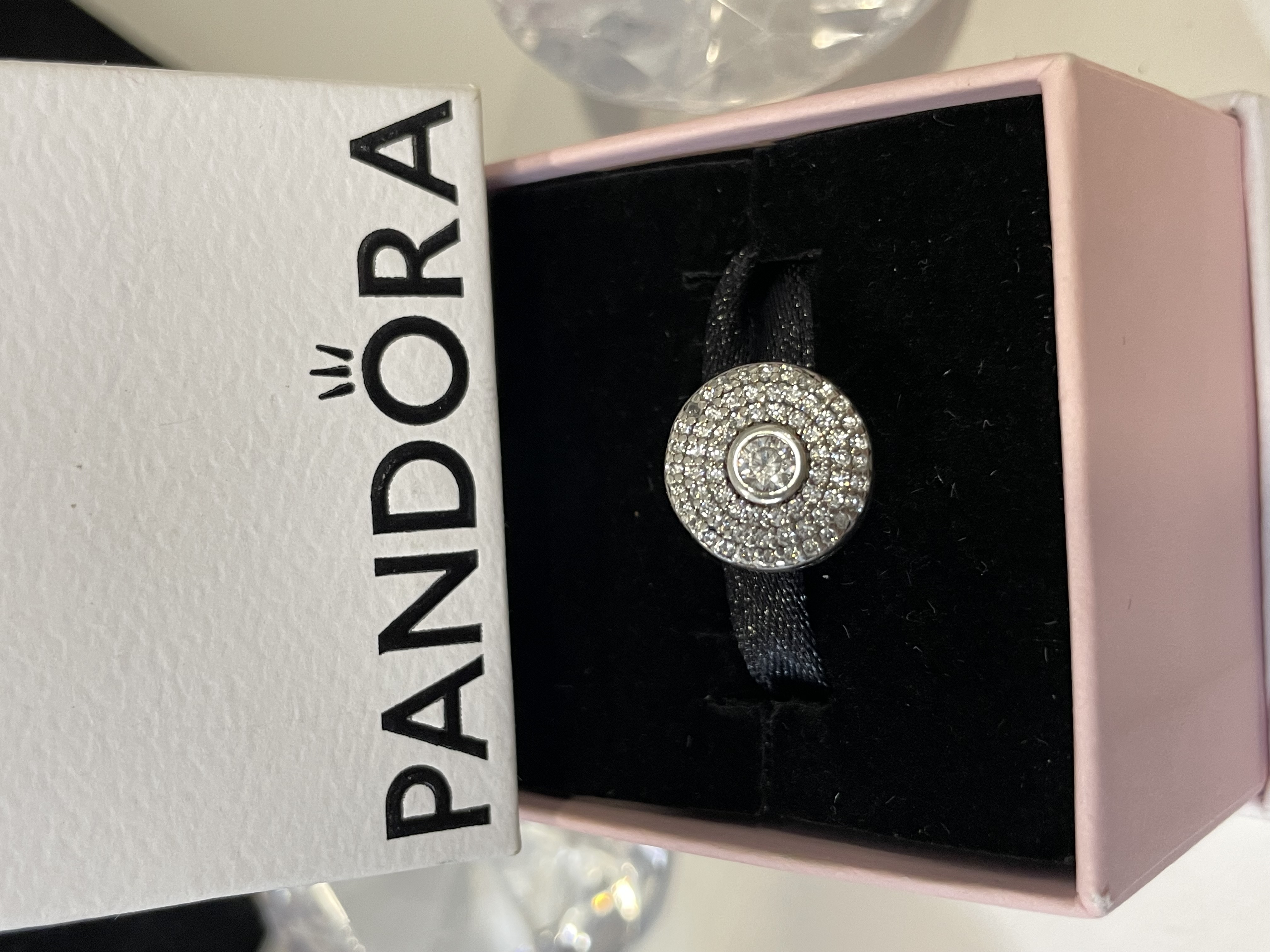 CHARM REDONDO PLATA COMPLETO