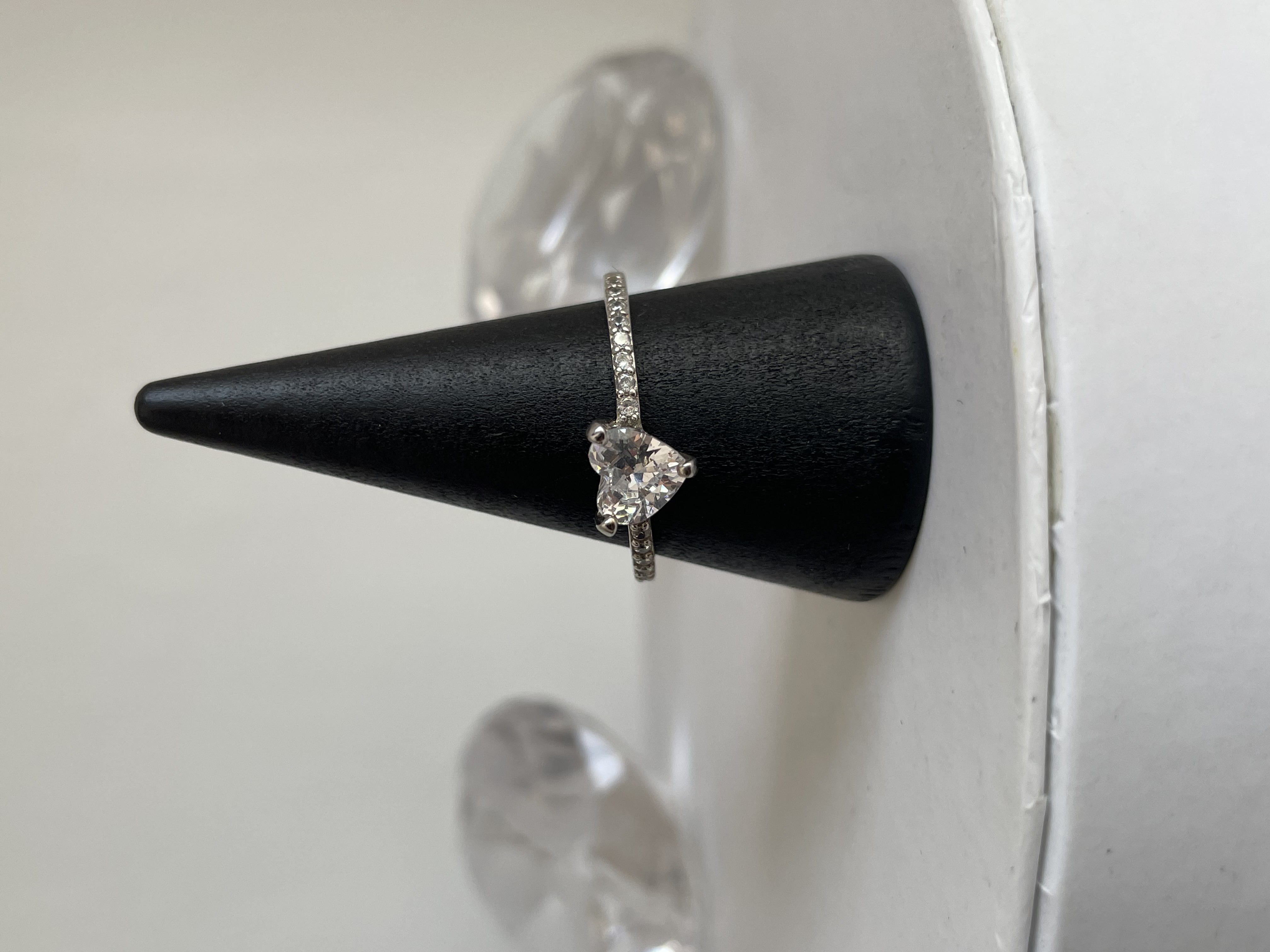 ANILLO ARGOLLA DELGADA CORAZON 