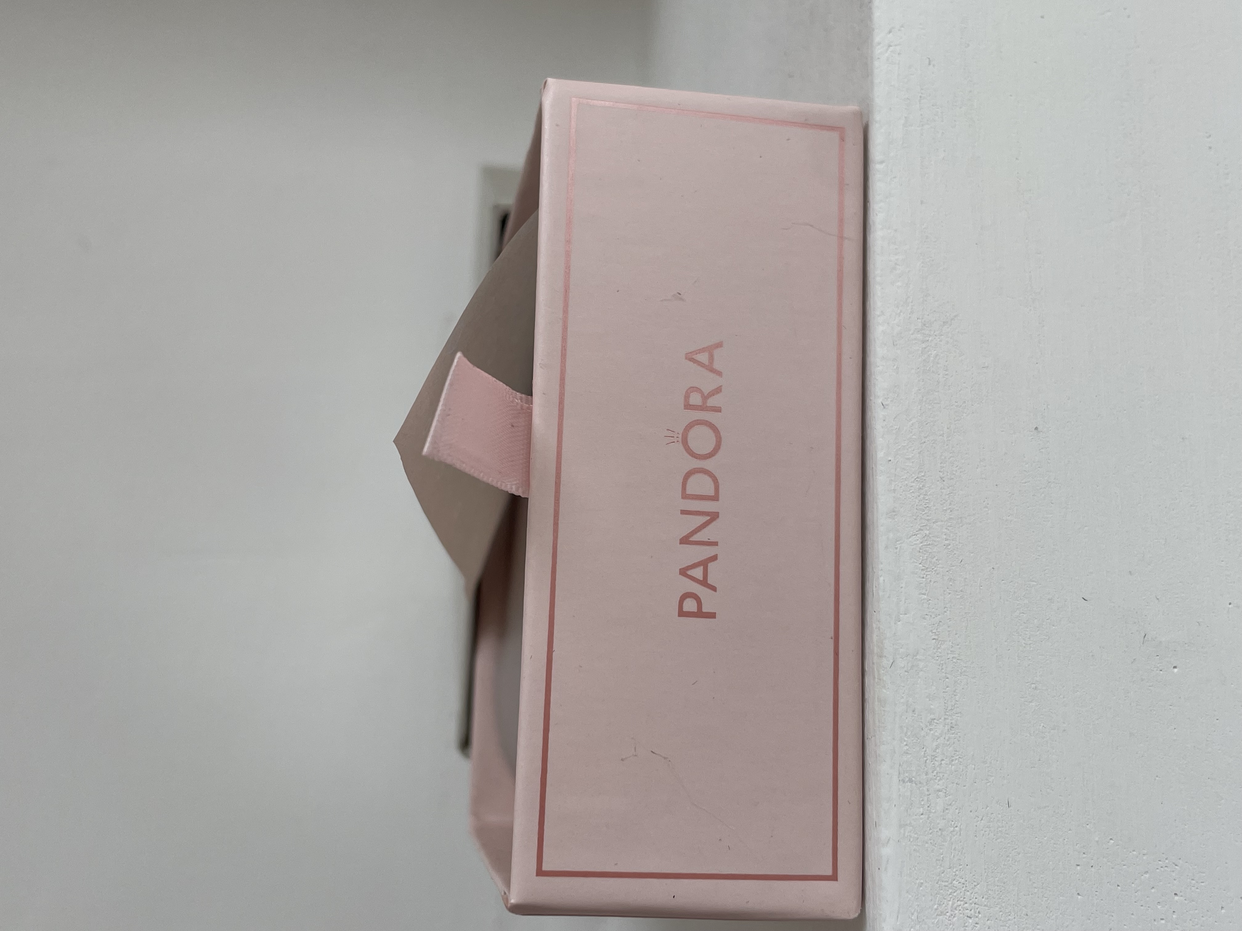 CAJA PARA BRAZALETES ROSA