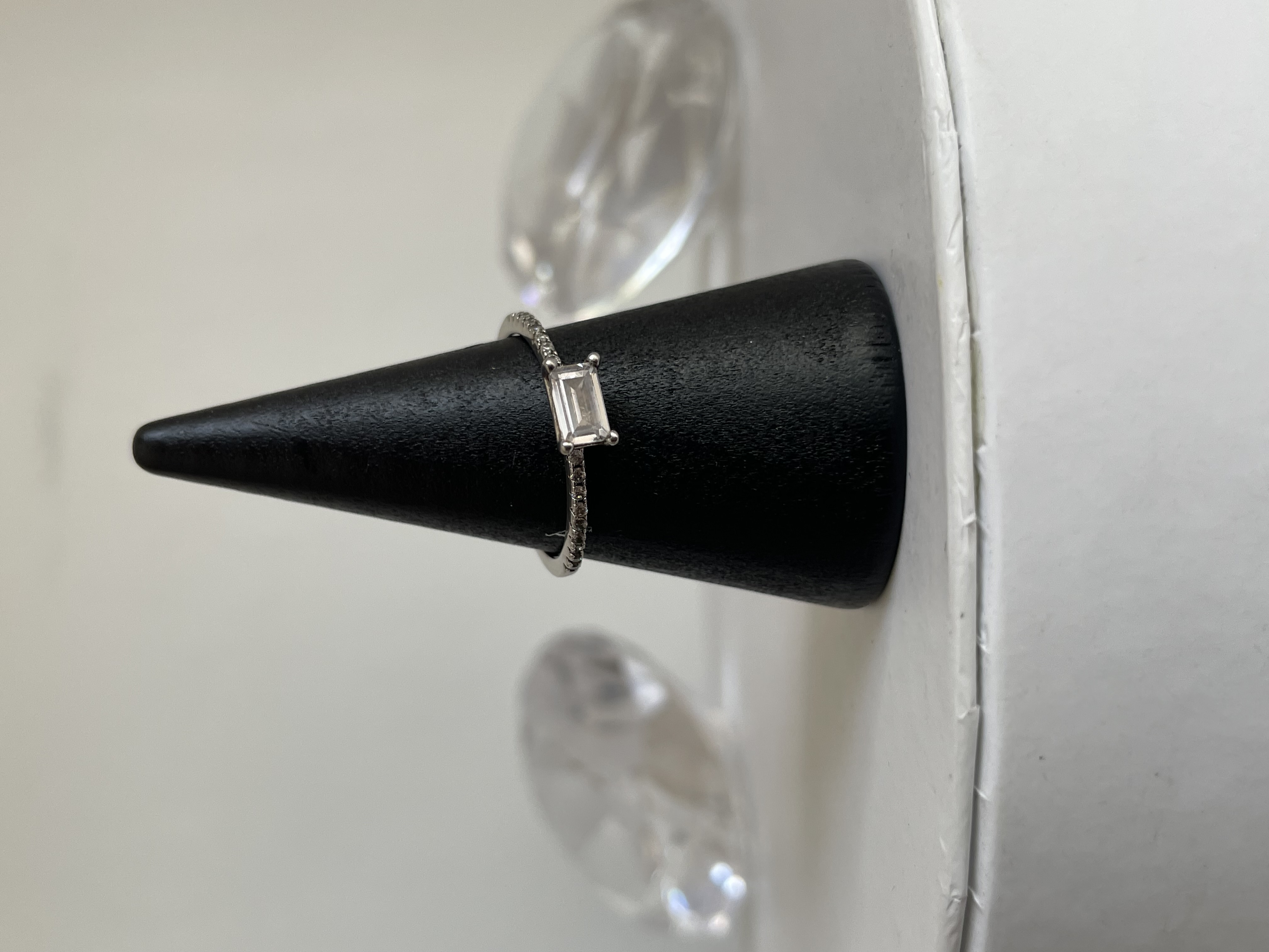 ANILLO PIEDRA RECTANGULAR MINI