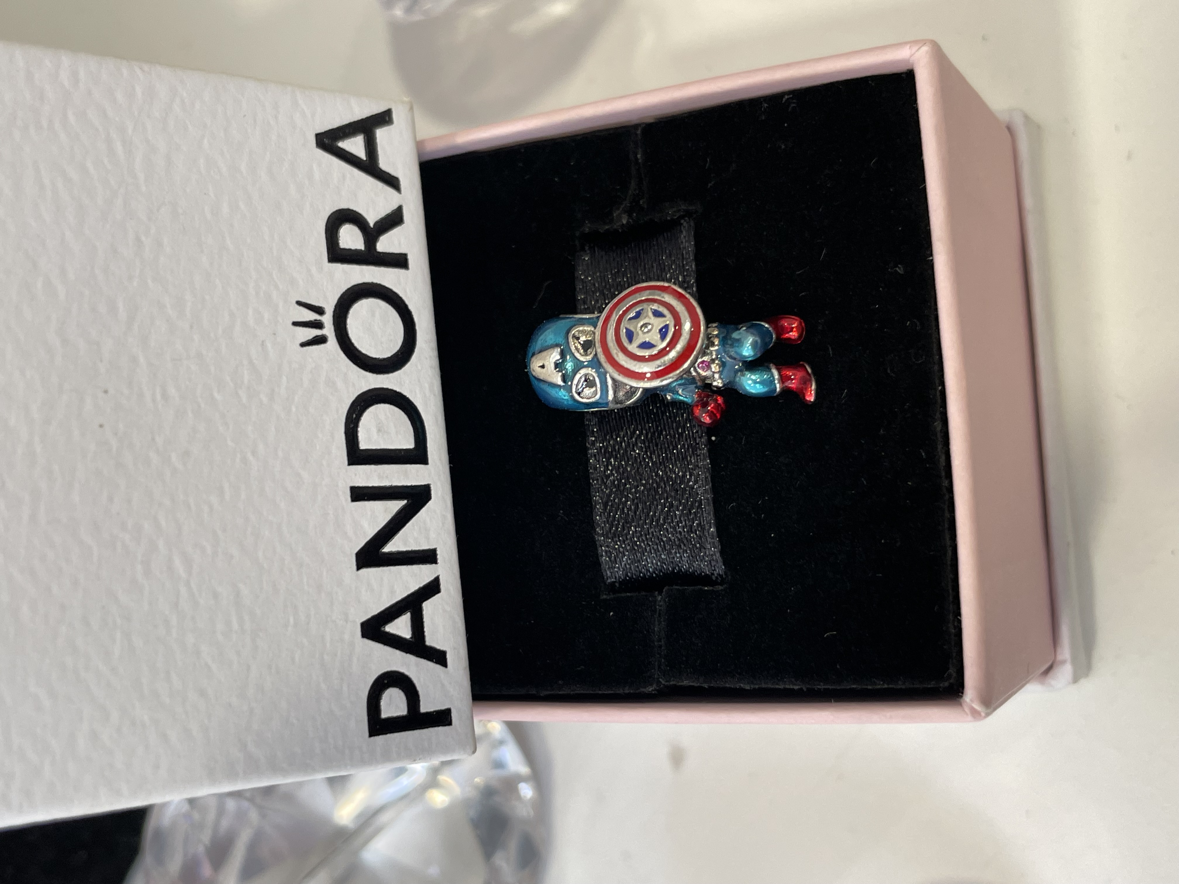 CHARM PERSONAJE CAPITÁN AMÉRICA 