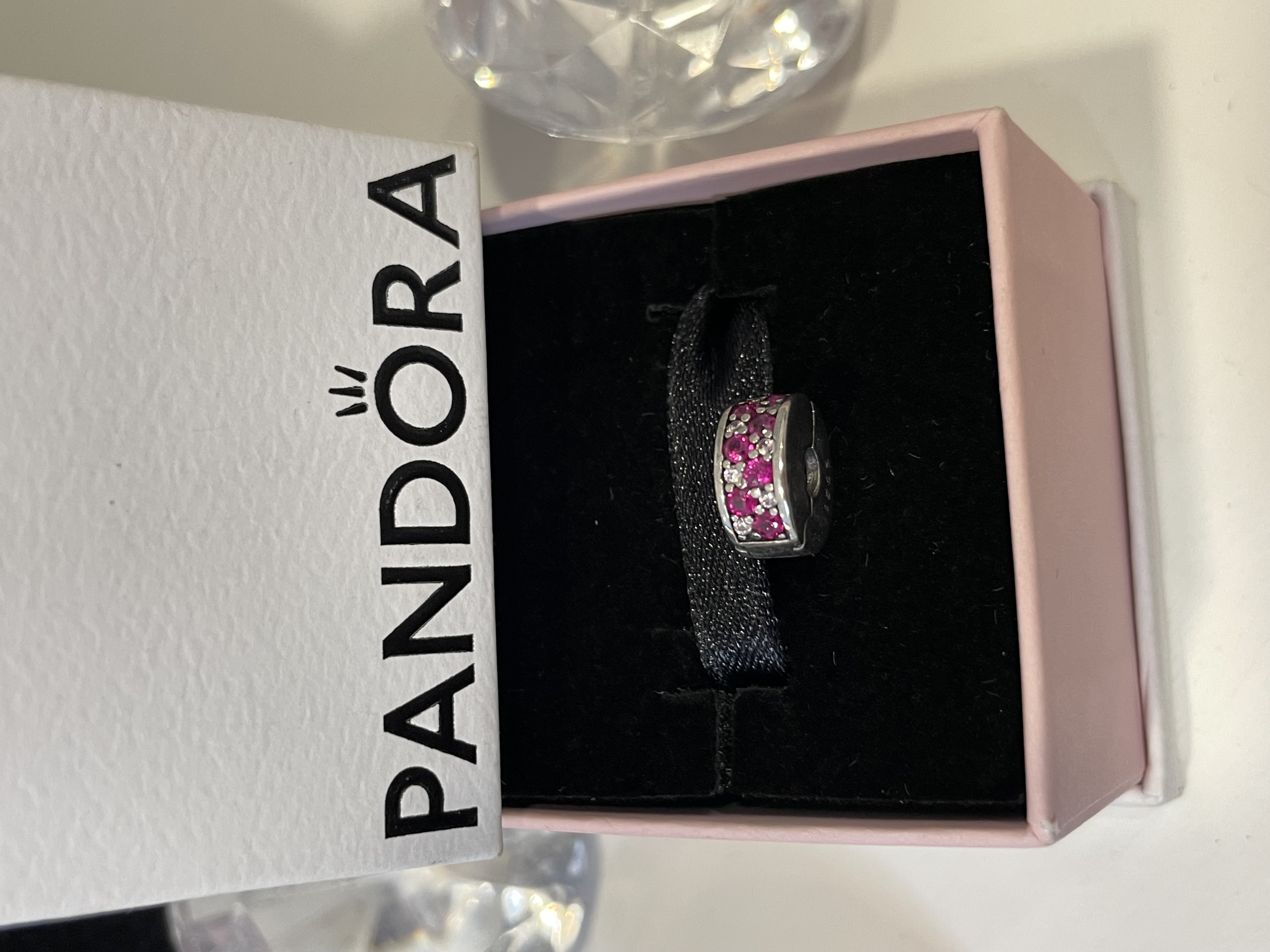 CLIP PIEDRAS ROSAS Y PLATA