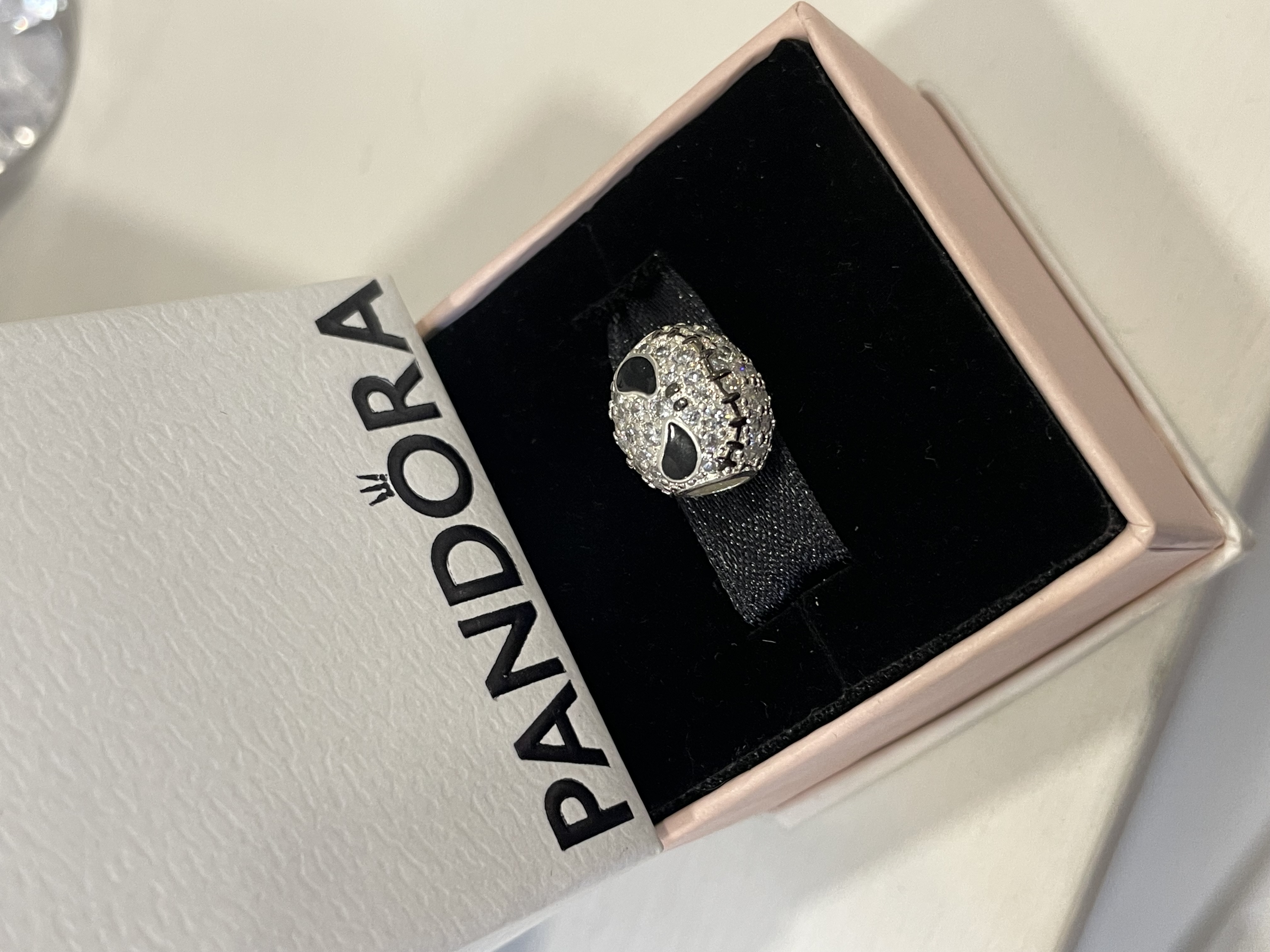 CHARM CABEZA DE JACK ZIRCONIAS