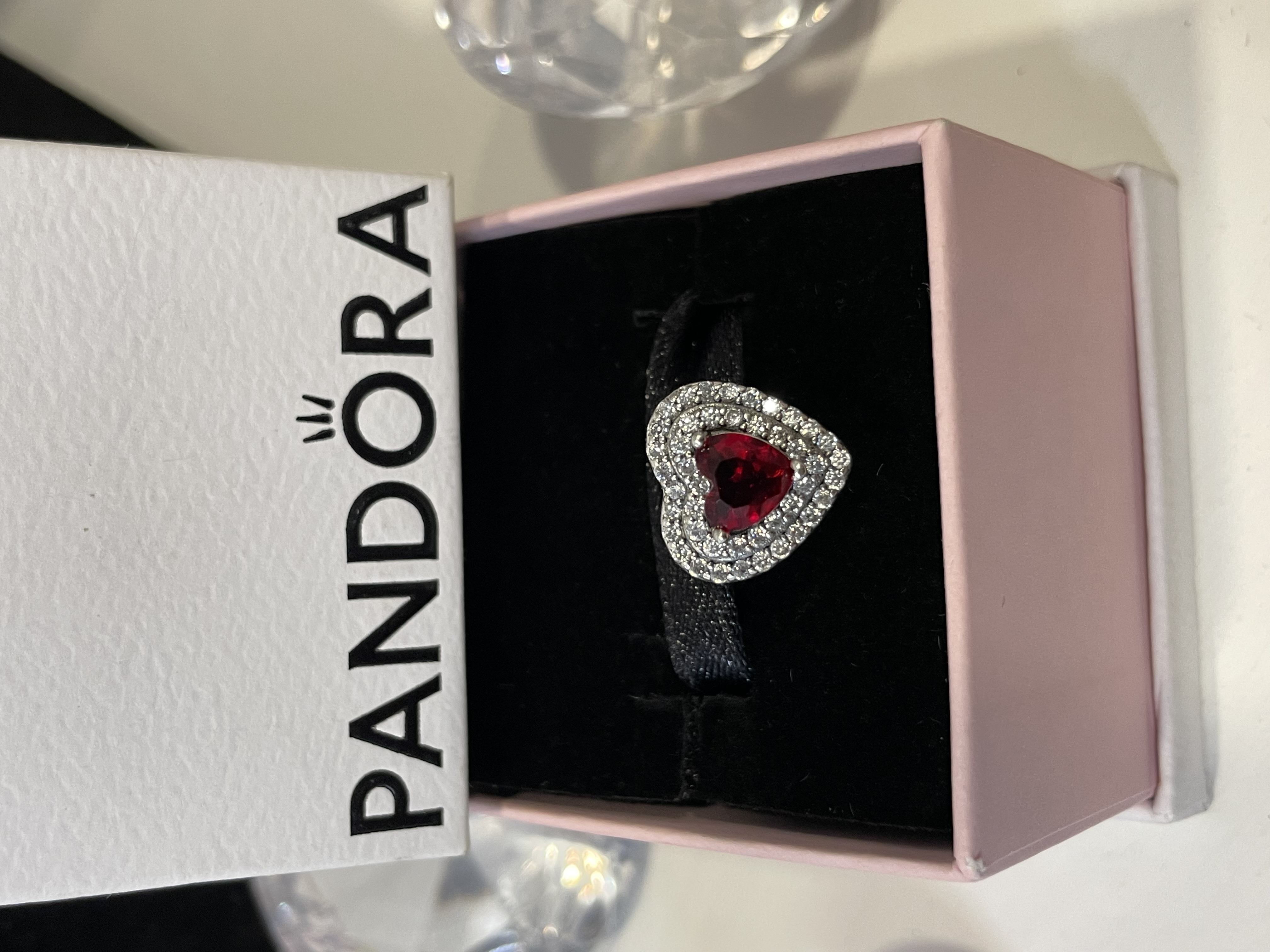 CHARM CORAZON DOBLE BORDE ZIRCONIAS
