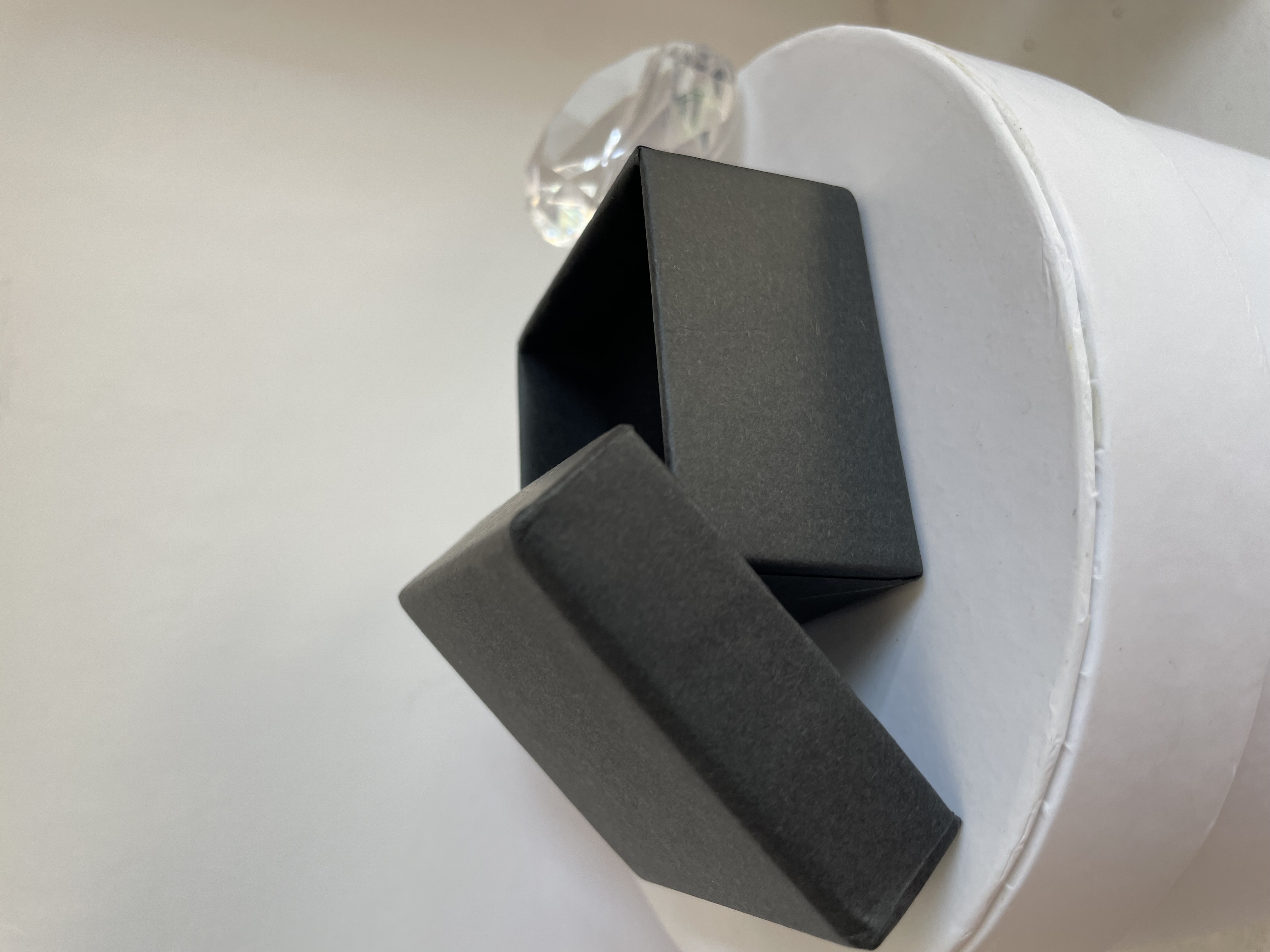 CAJA PARA JOYERÍA NEGRA