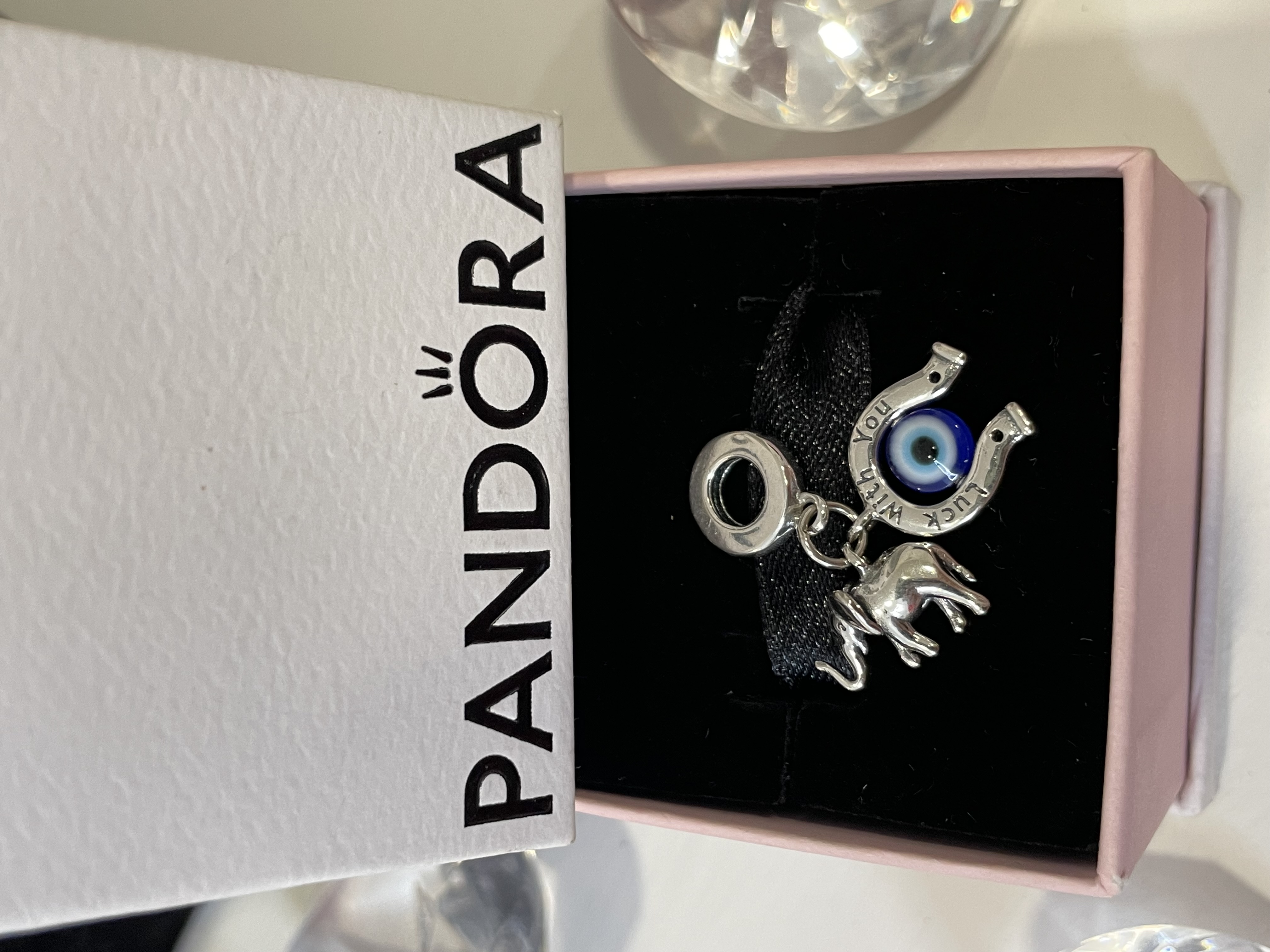 CHARM ELEFANTE Y OJO TURCO 