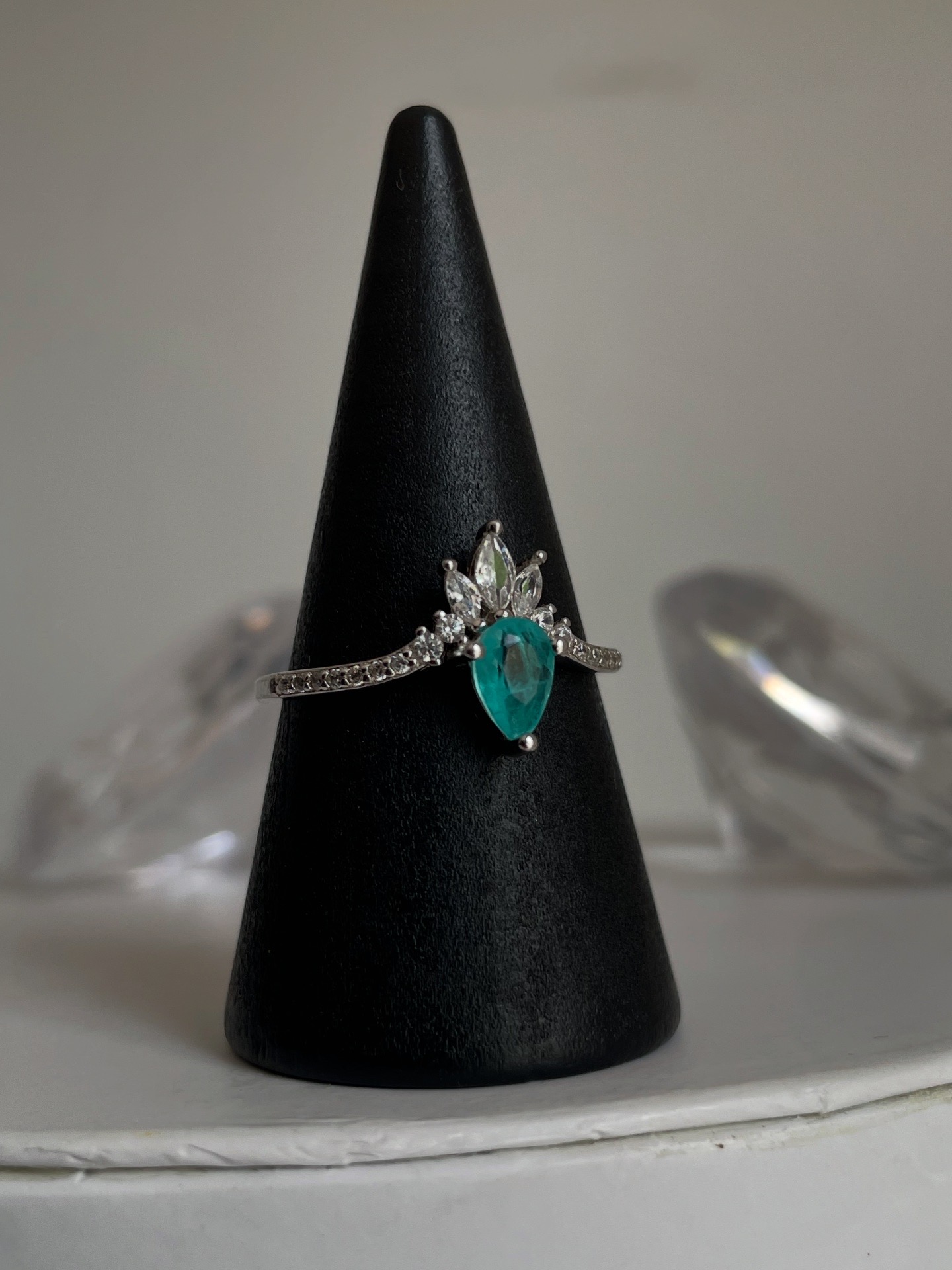 ANILLO GOTA ZIRCONIA TURQUESA CORONA