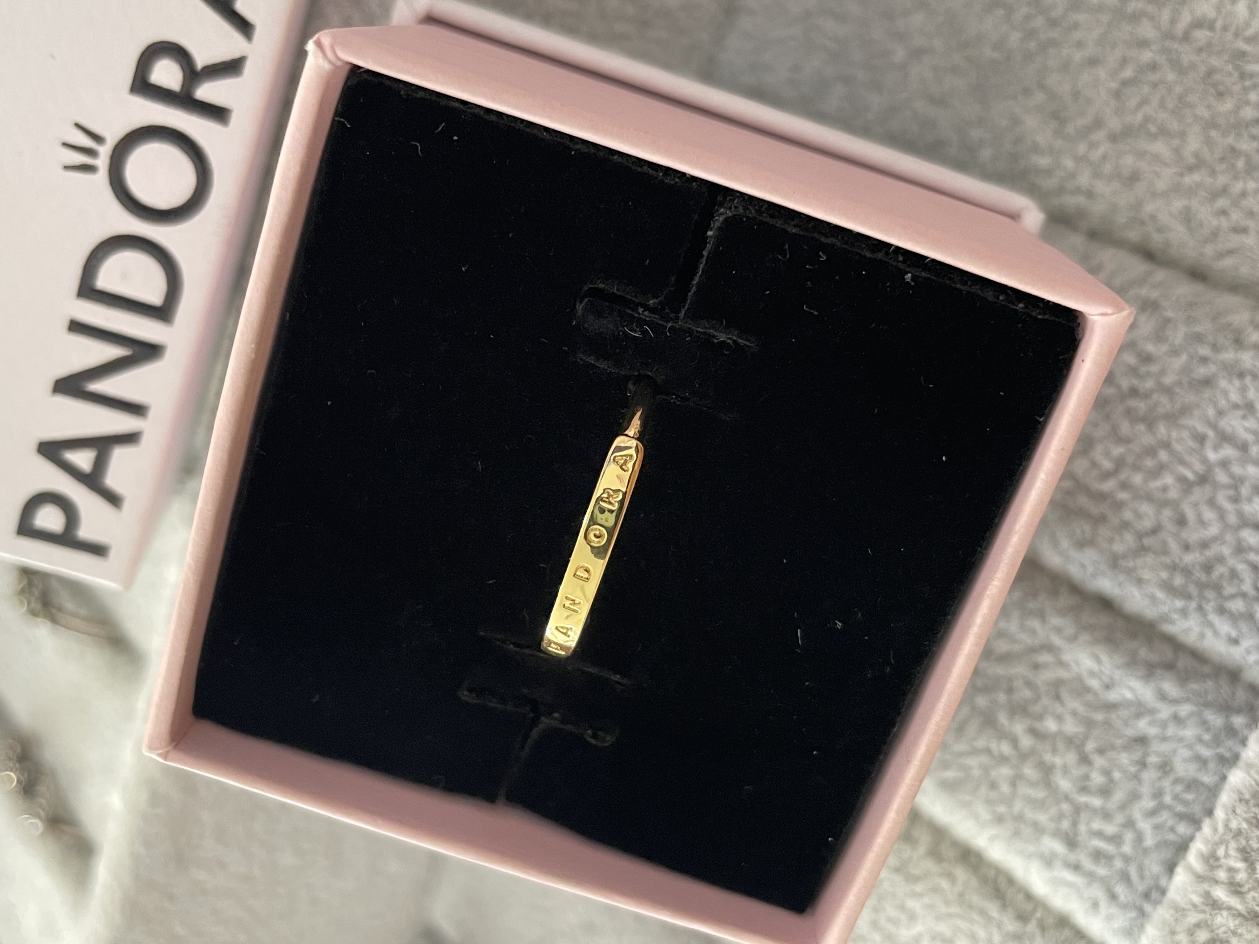 ANILLO PANDORA DORADO SENCILLO