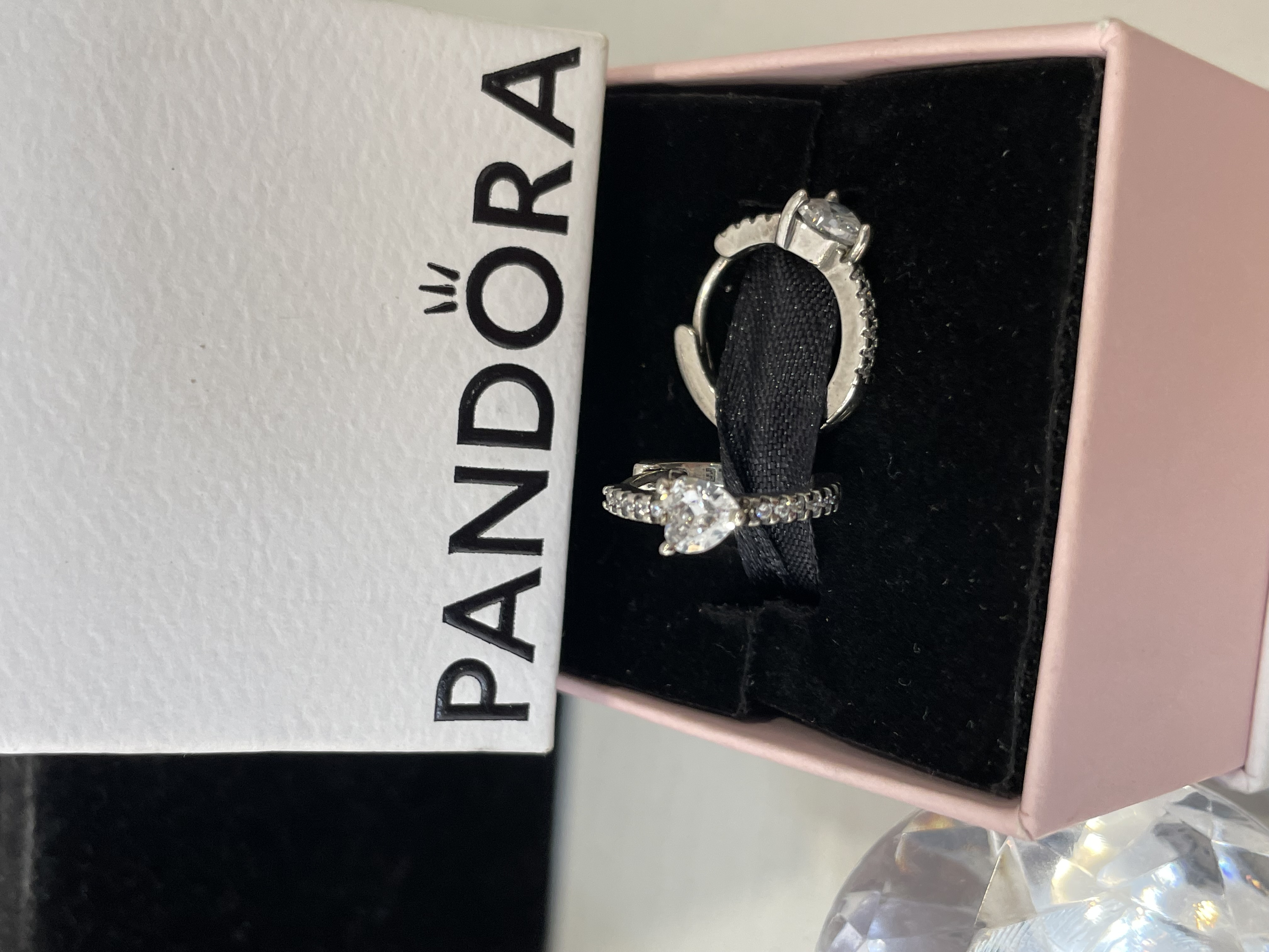 ARGOLLA CORAZON CON ZIRCONIAS