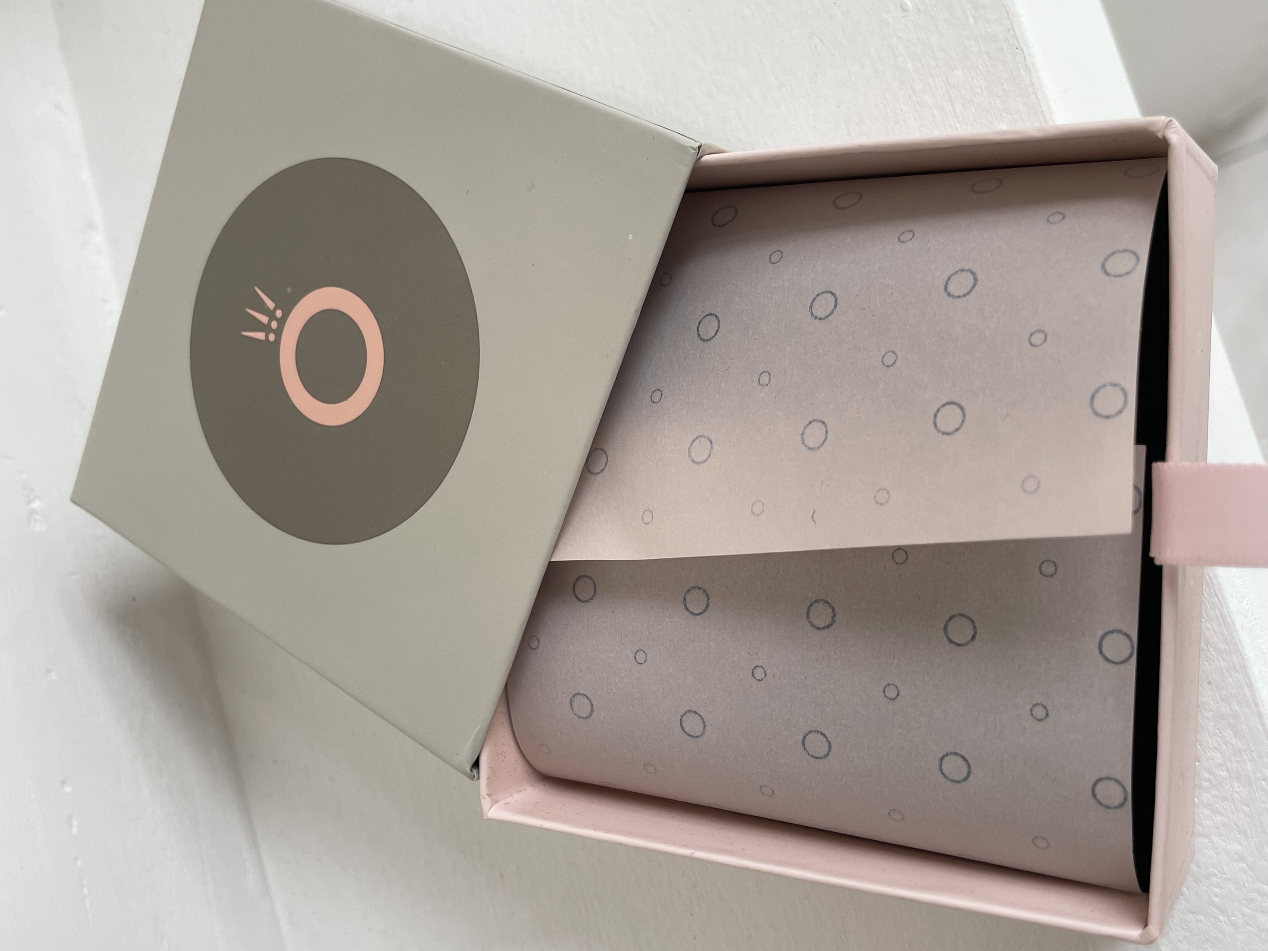 CAJA PARA BRAZALETES ROSA