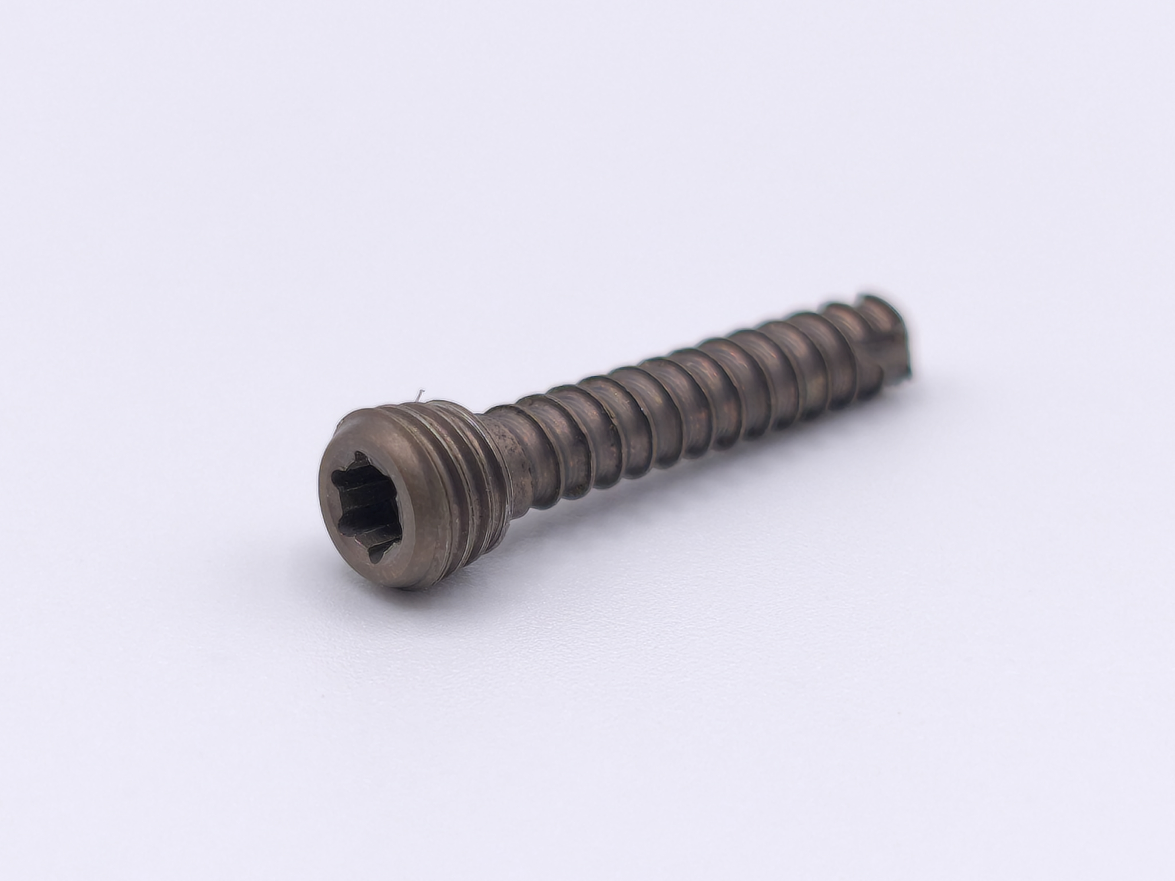 Tornillo En Titanio 2.7mm Osteotomía Proximal Ulnar De Abducción