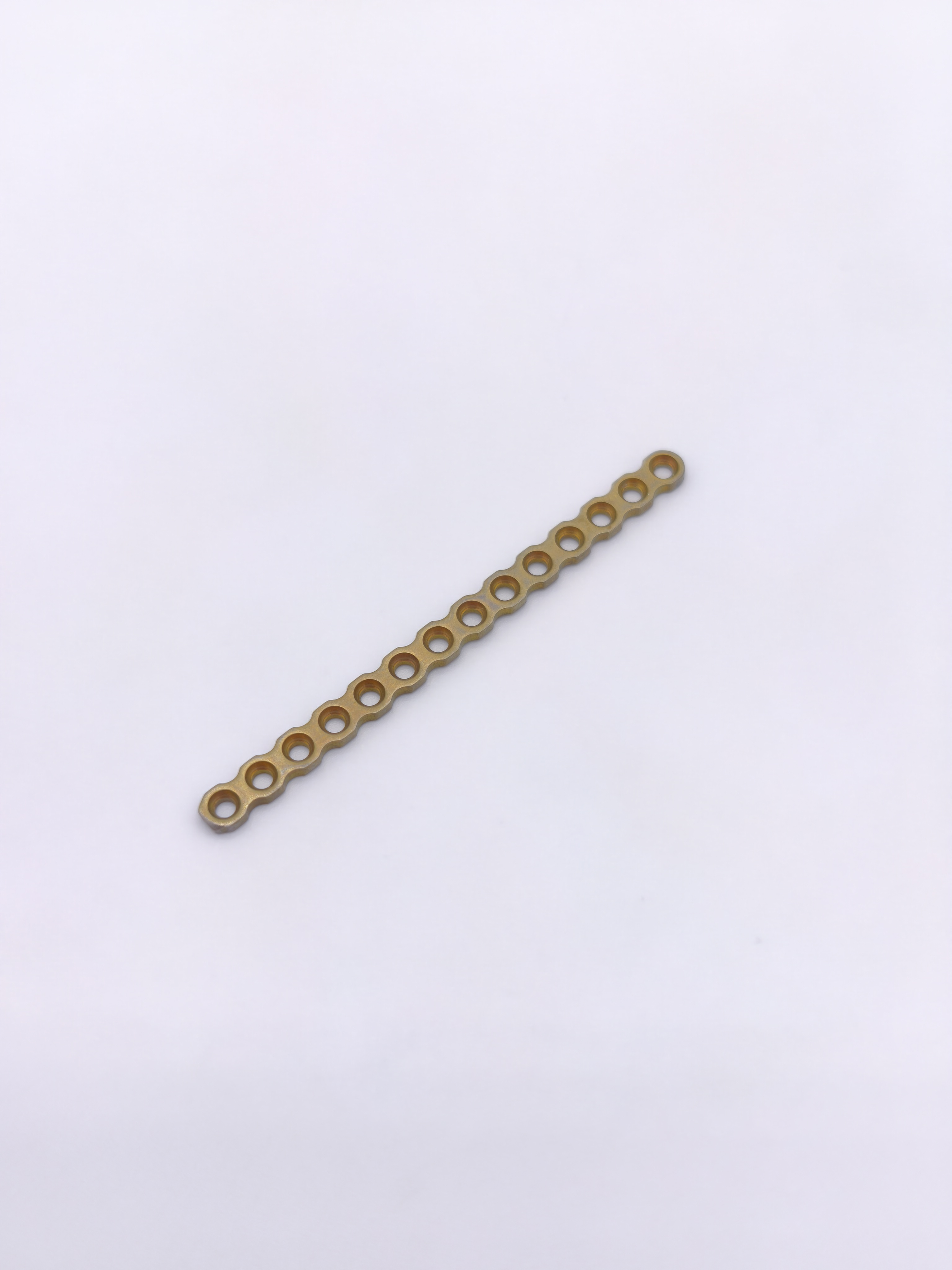 Placa Reconstruccion Titanio 1.1 mm