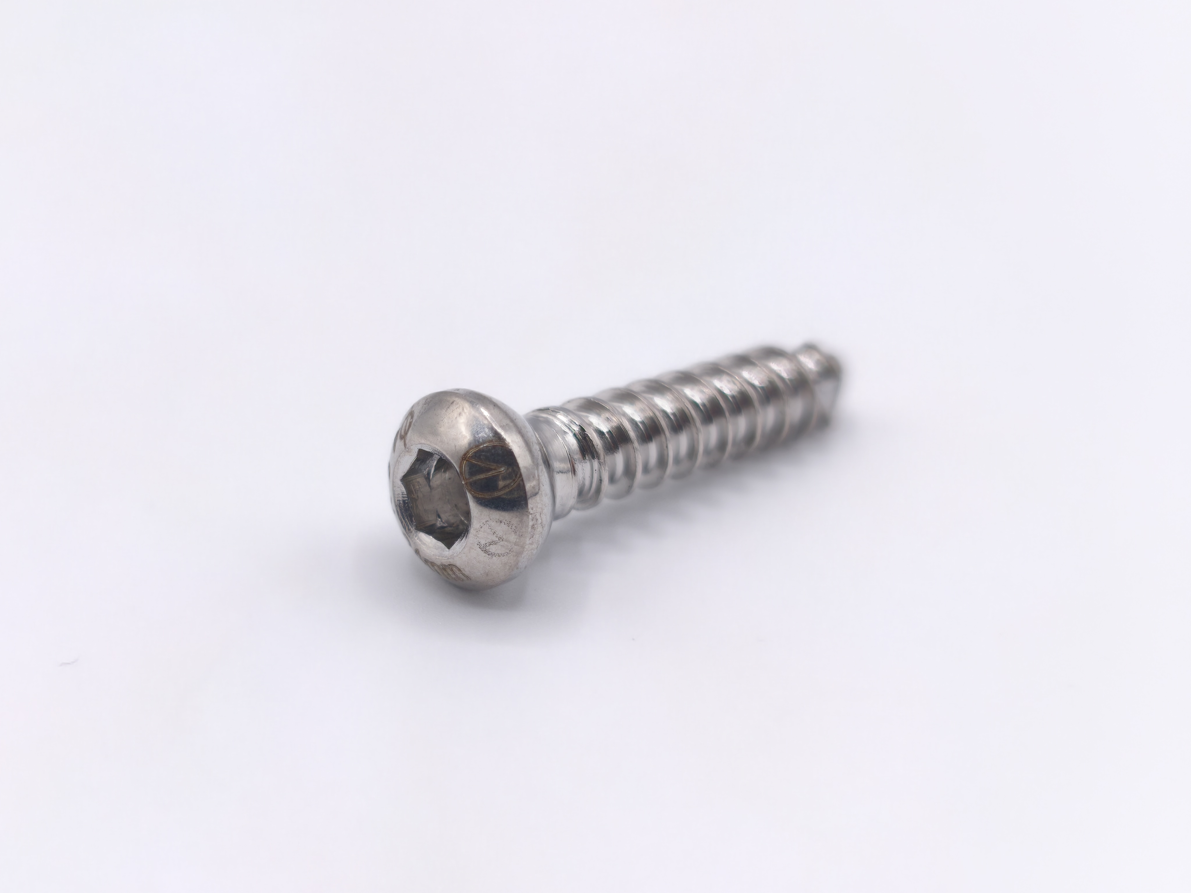 Tornillo Cortical Acero 4.5 mm
