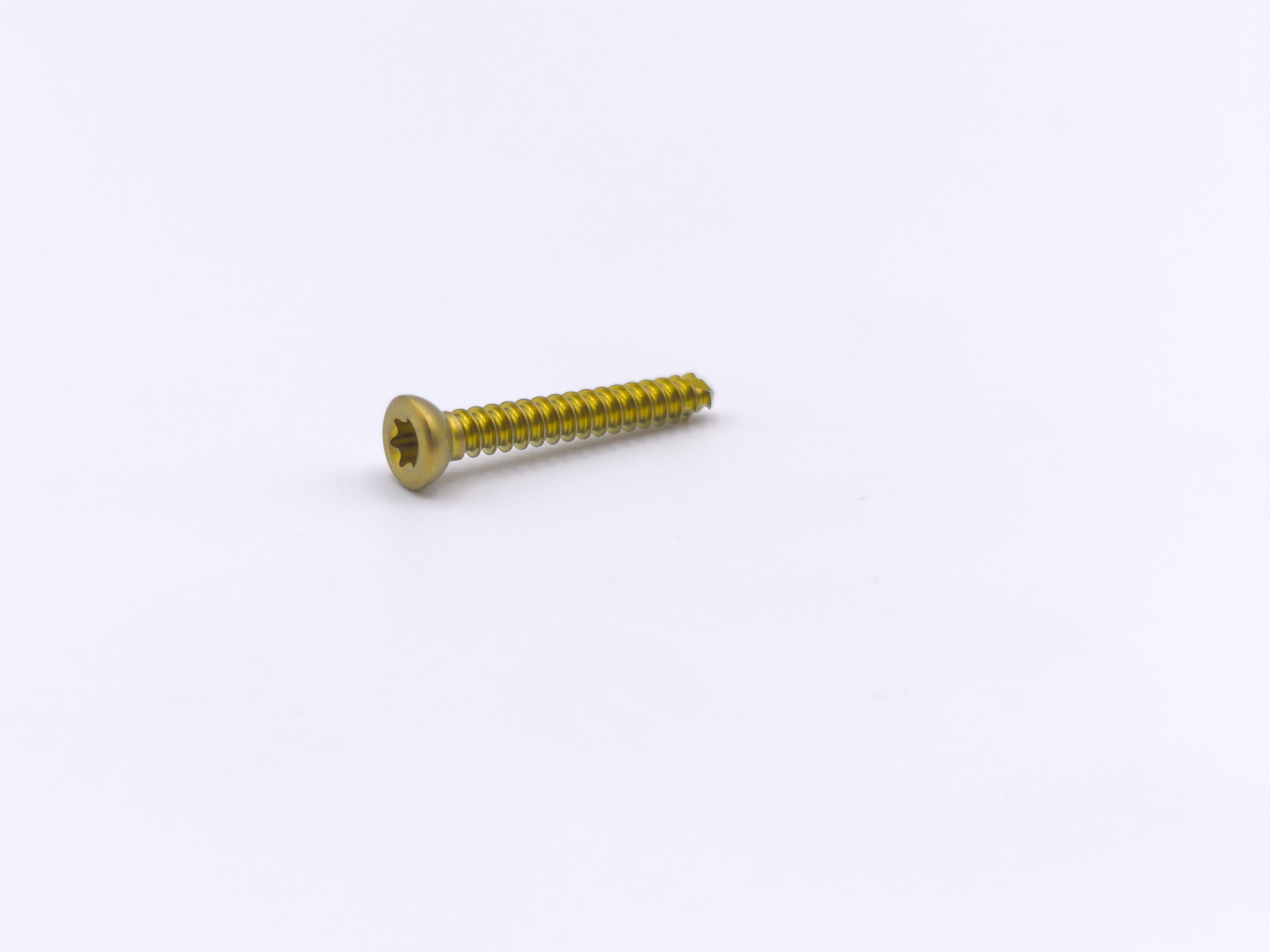 Tornillo Cortical Titanio 2.7 mm