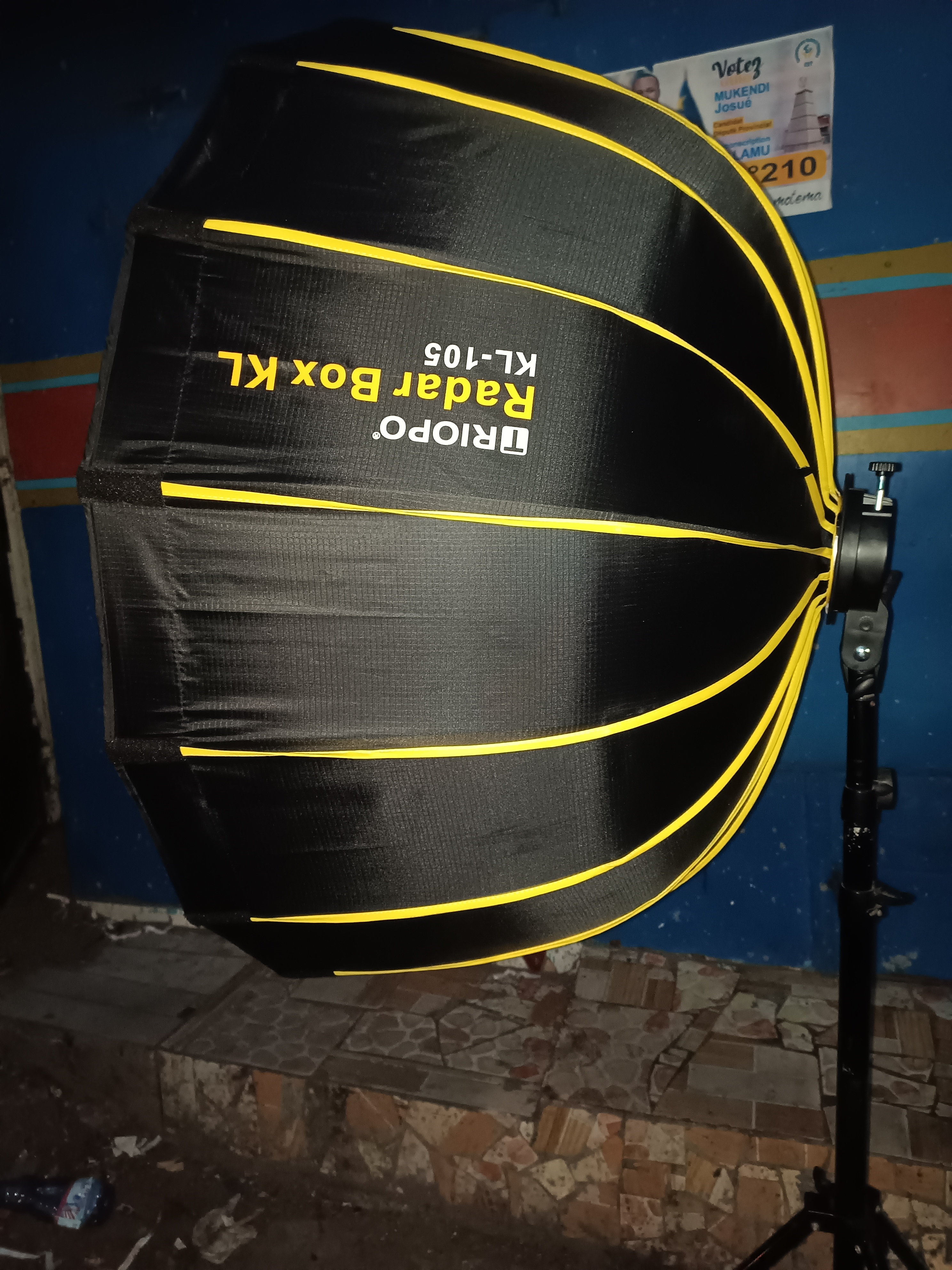 Softbox Parabolique Triopo KL-105