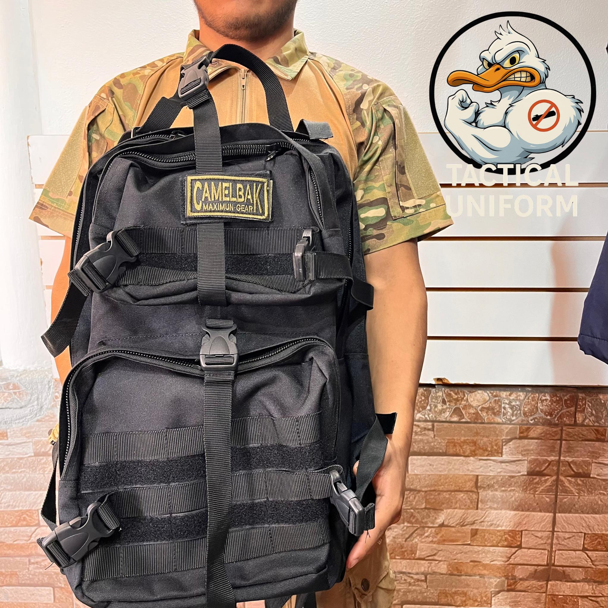 Mochila CAMELBAK  Negro/verde/coyote 45.lts $38.000