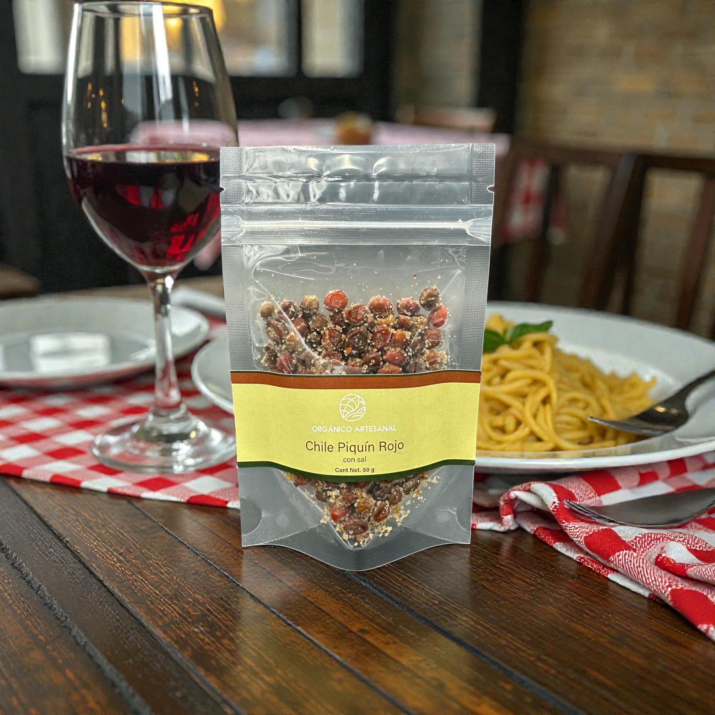 Chile piquín rojo con sal