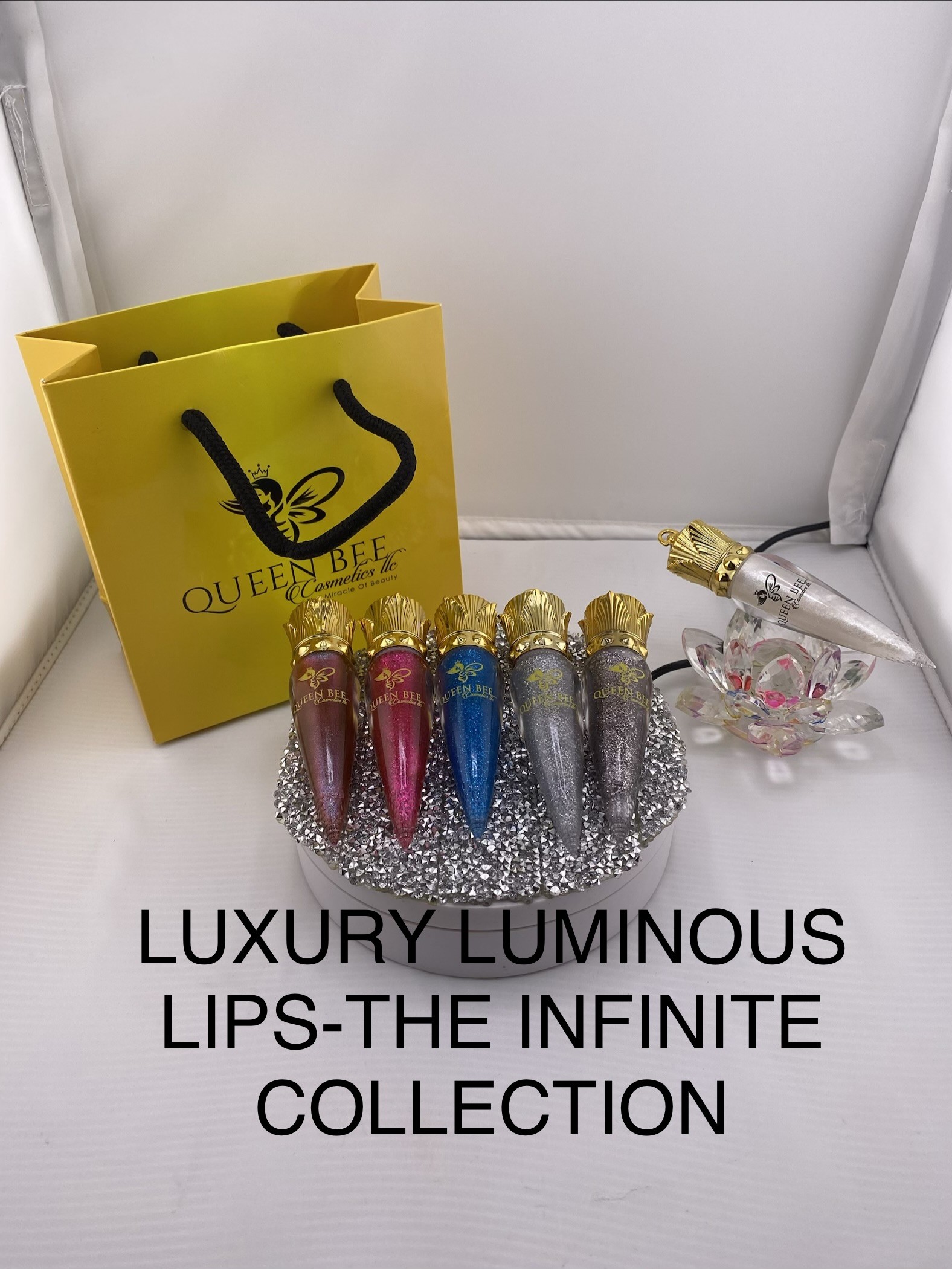 Luxury Luminous Lips - The Infinite Collection