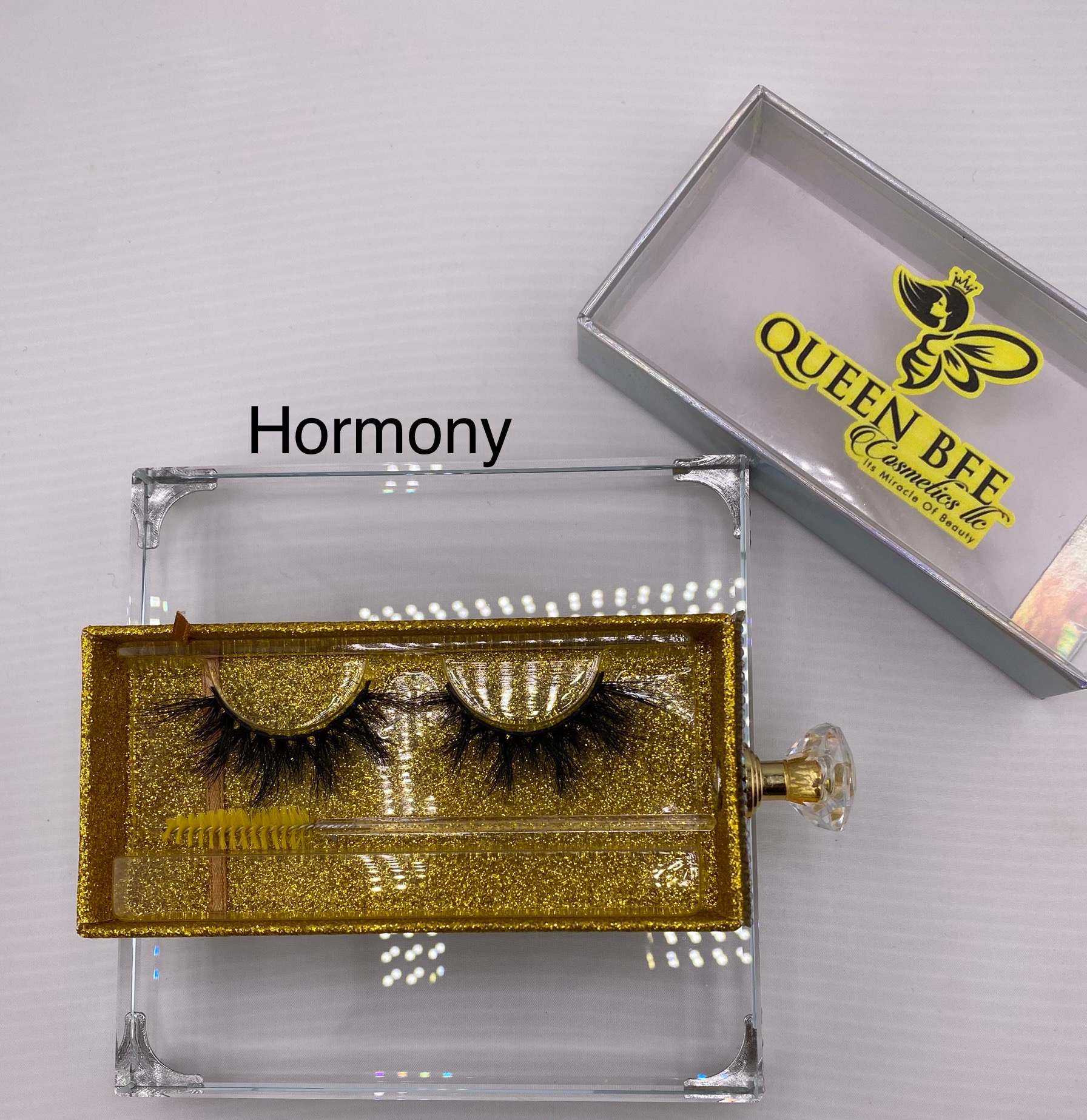 Queen Bee Harmony Eyelashes Set