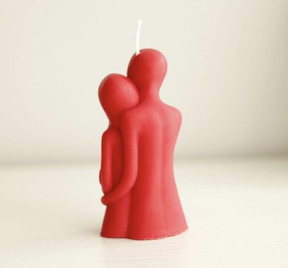 Romantic Couple Sculpture Candle