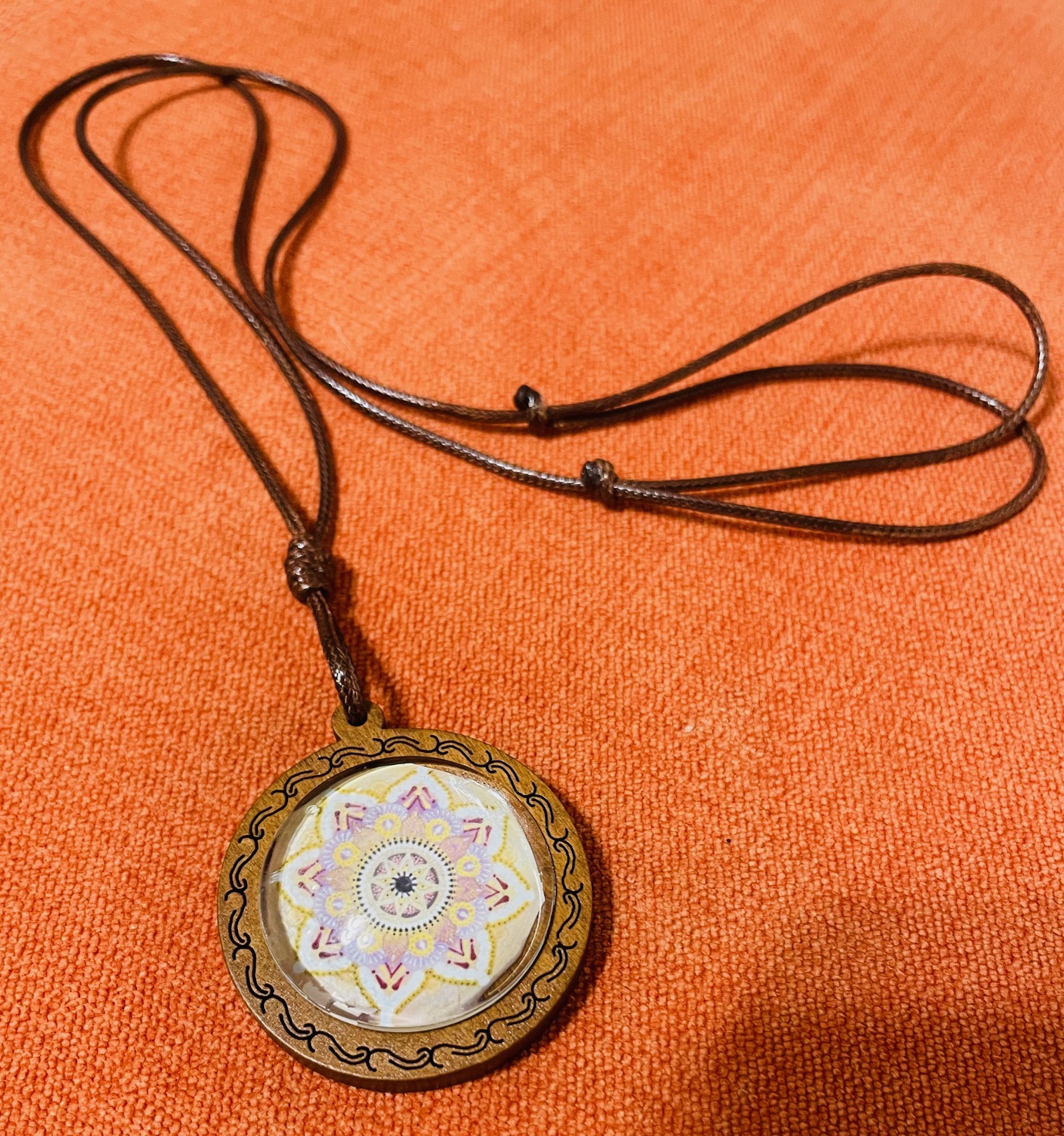 Energijski Zaščitni Talisman